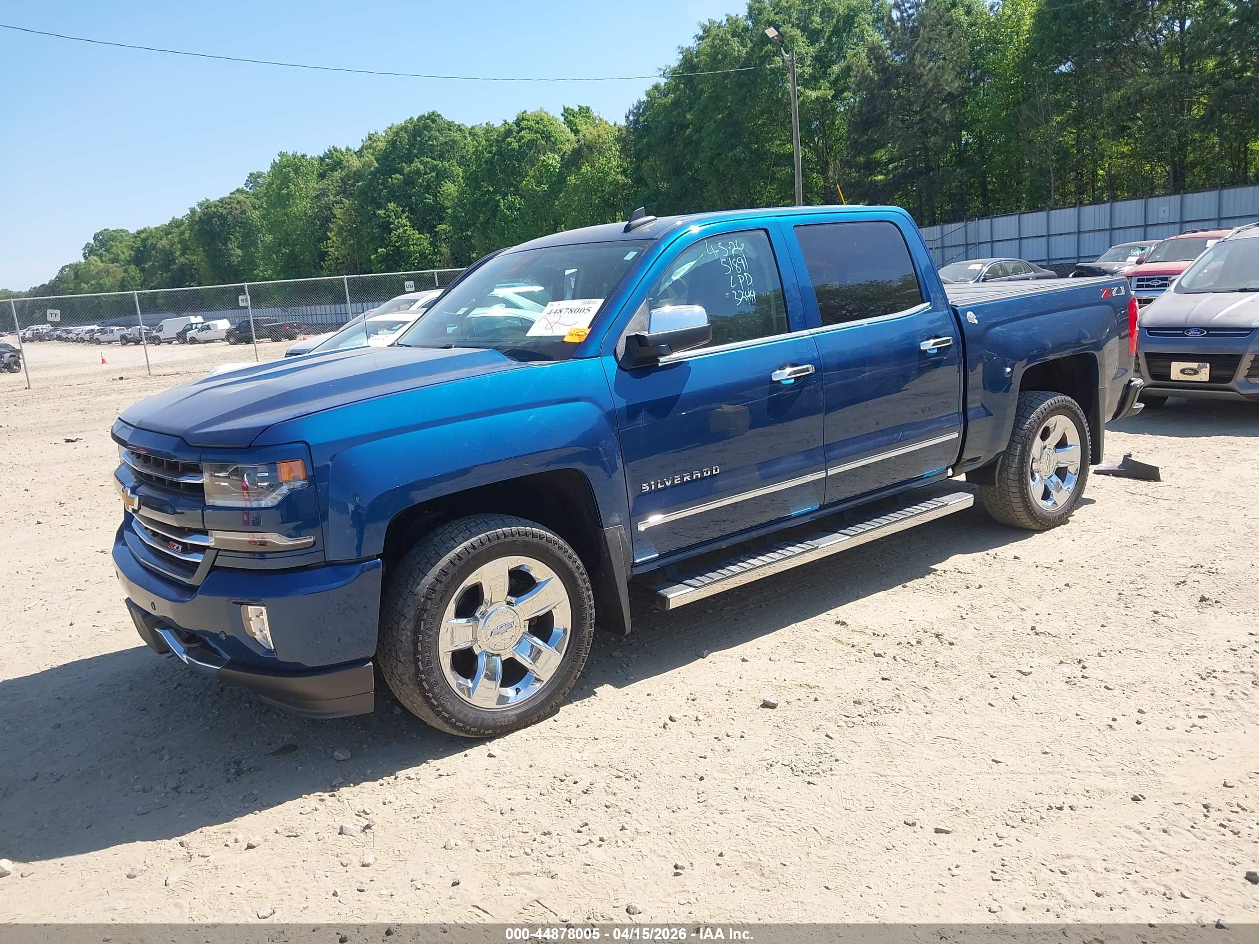 CHEVROLET SILVERADO image 2