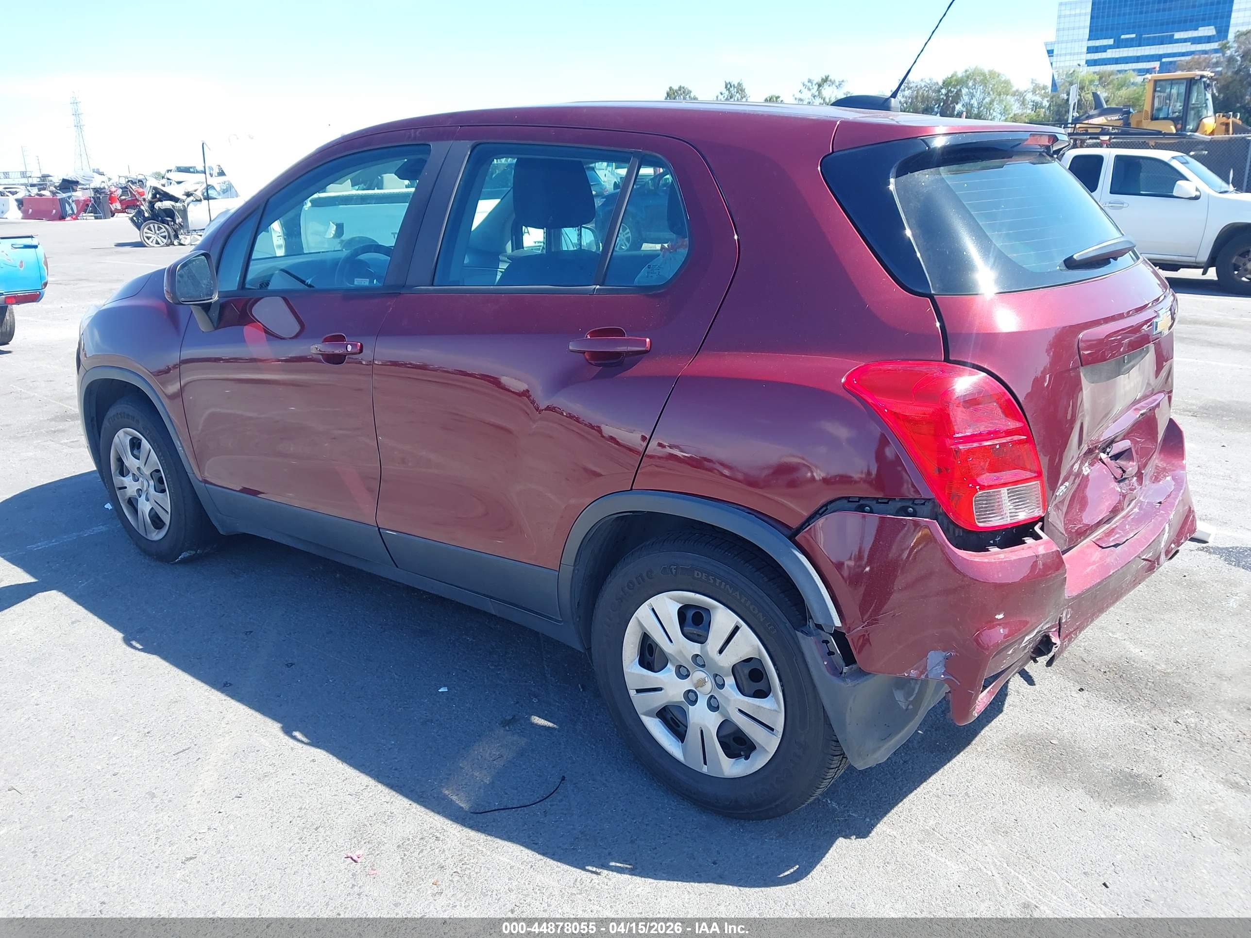 CHEVROLET TRAX image 3