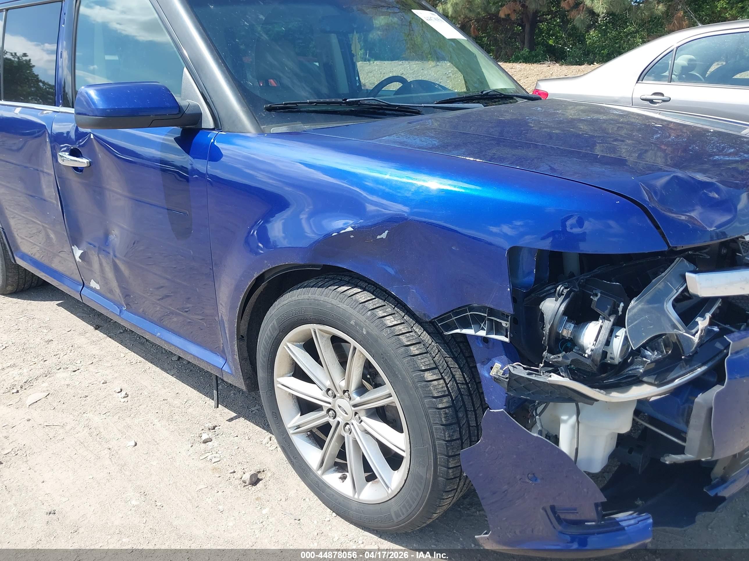 FORD FLEX image 6