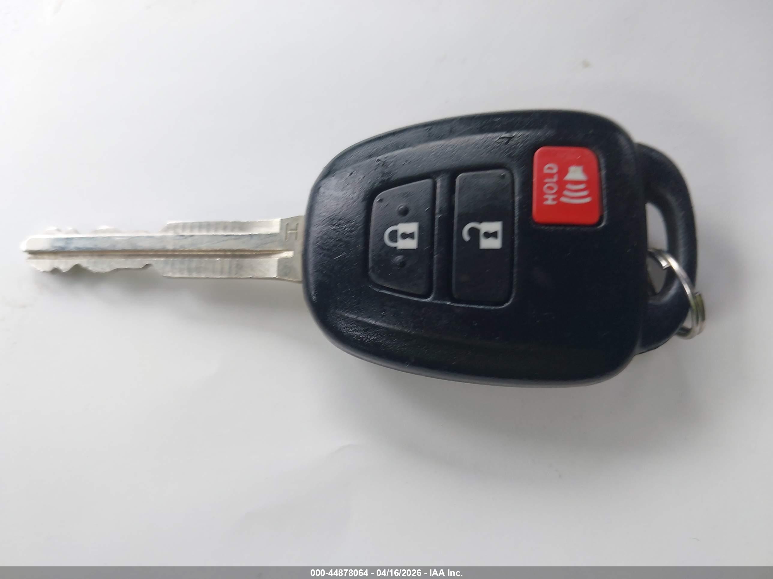 TOYOTA RAV4 image 11