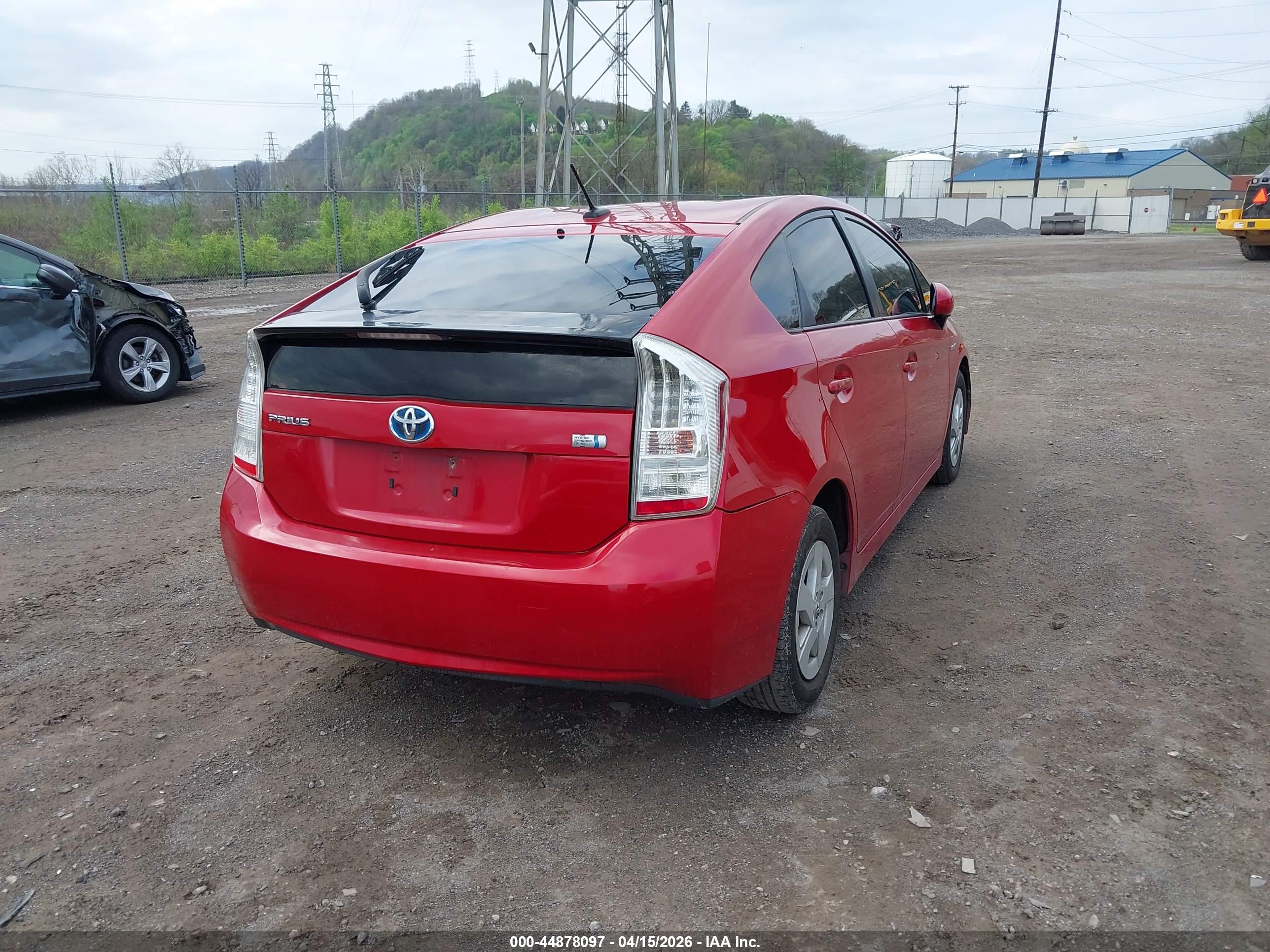 TOYOTA PRIUS image 4