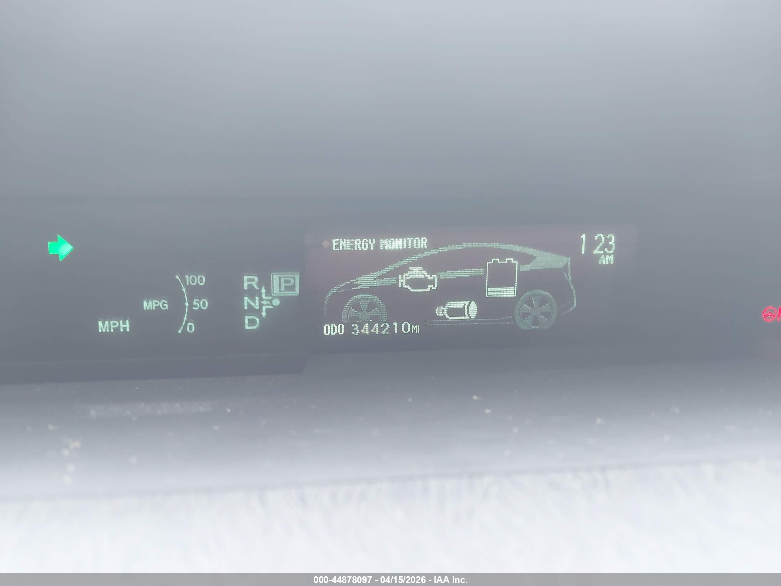 TOYOTA PRIUS image 7
