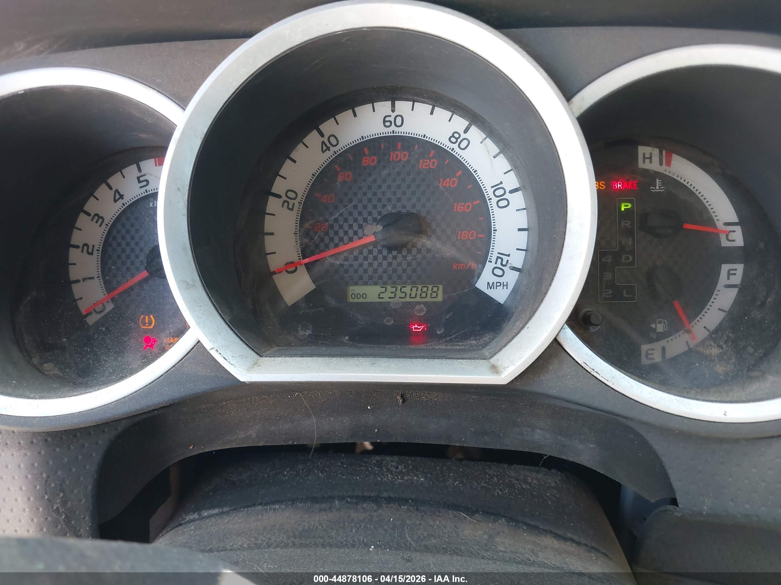 TOYOTA TACOMA image 7