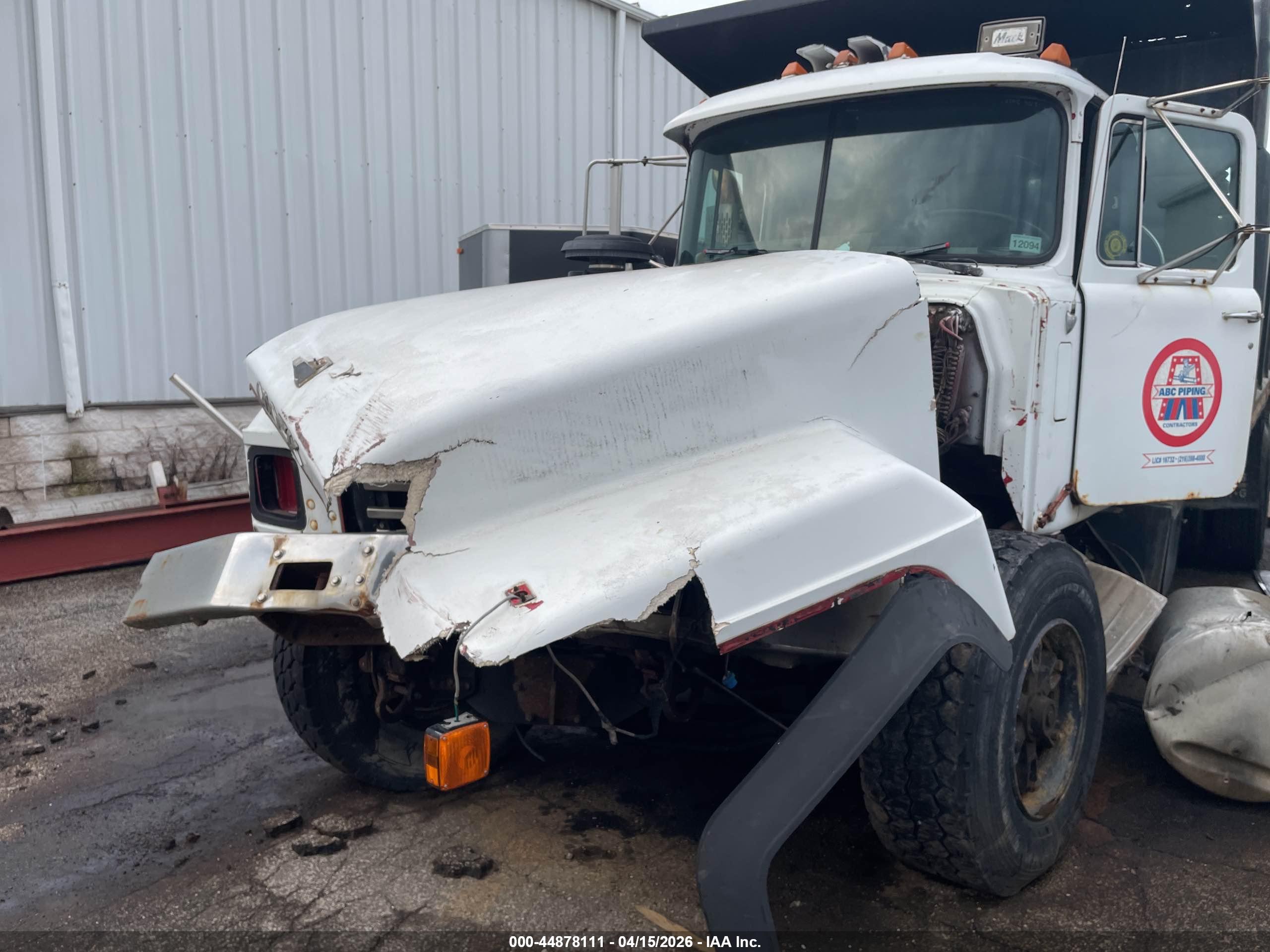MACK 600 image 7