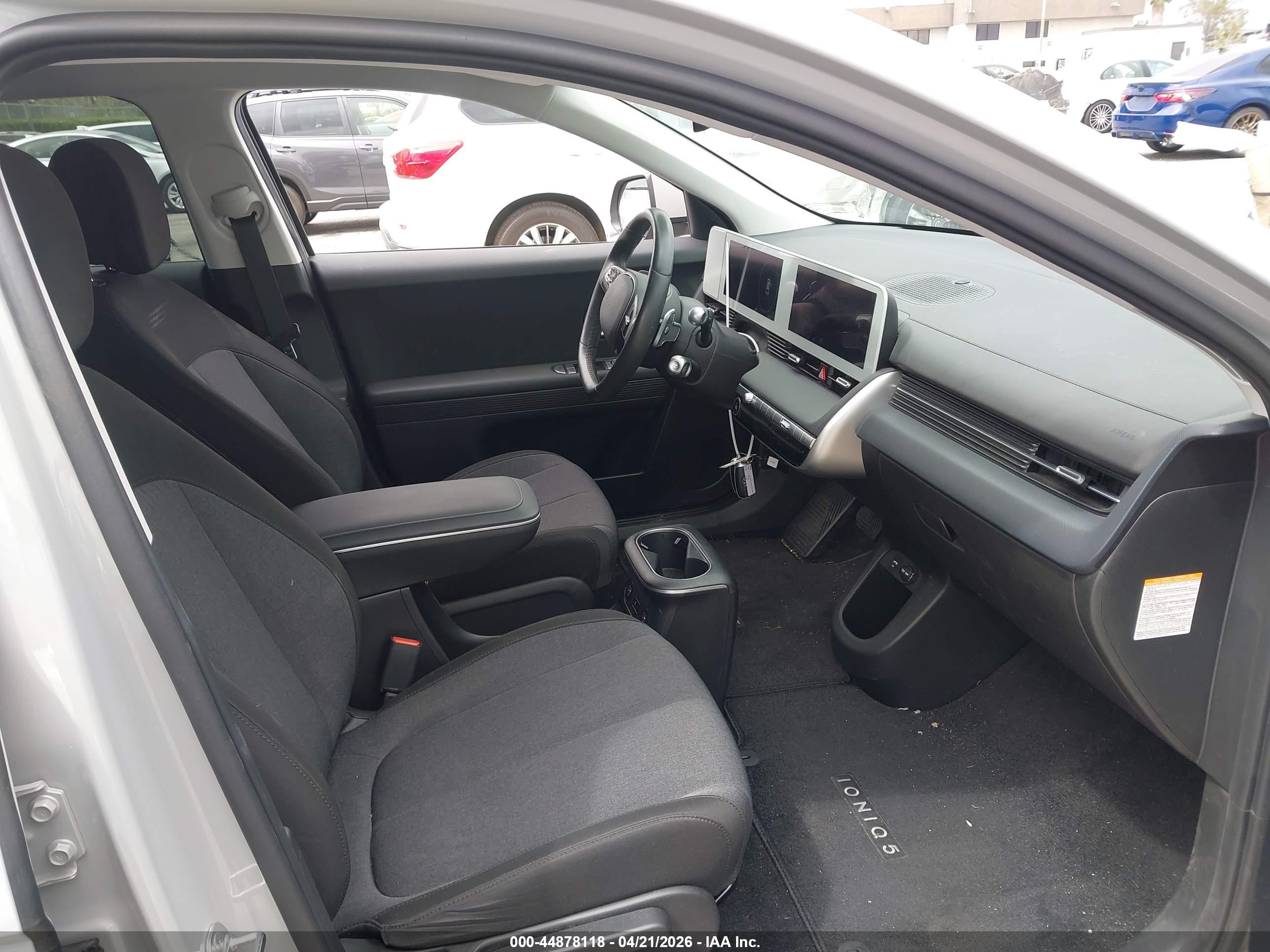 HYUNDAI IONIQ image 5