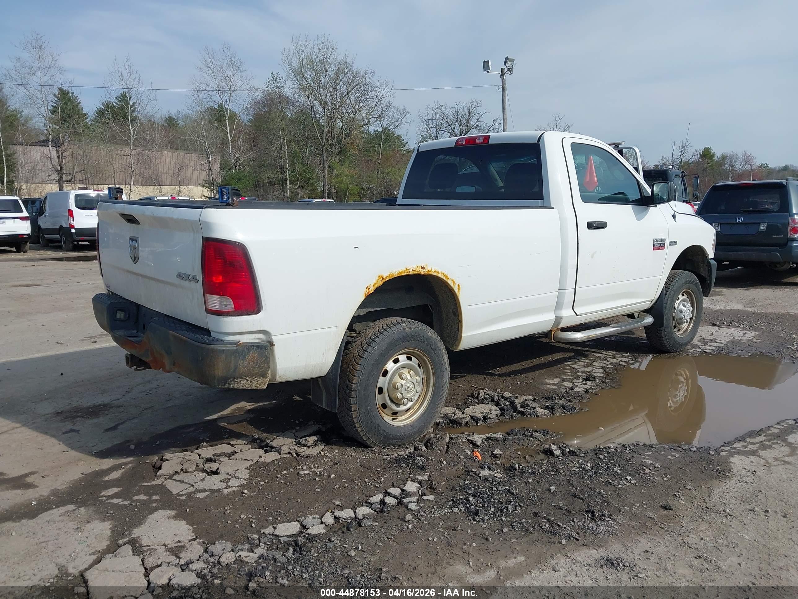 RAM 2500 image 4