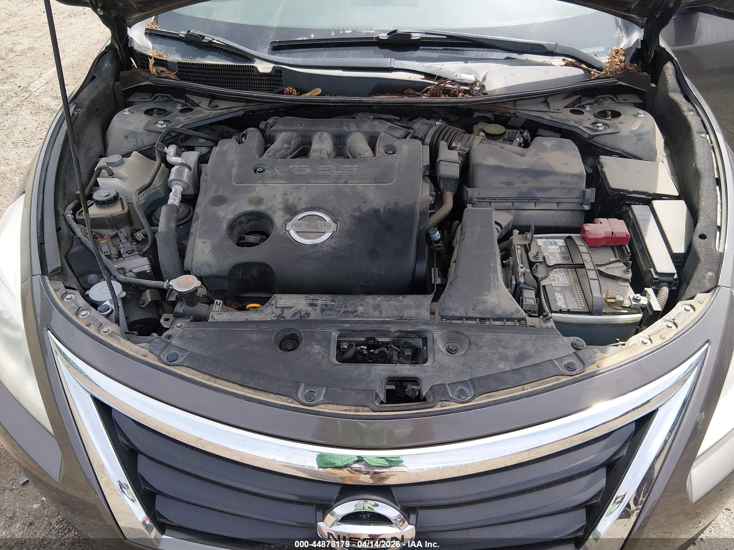 NISSAN ALTIMA image 10
