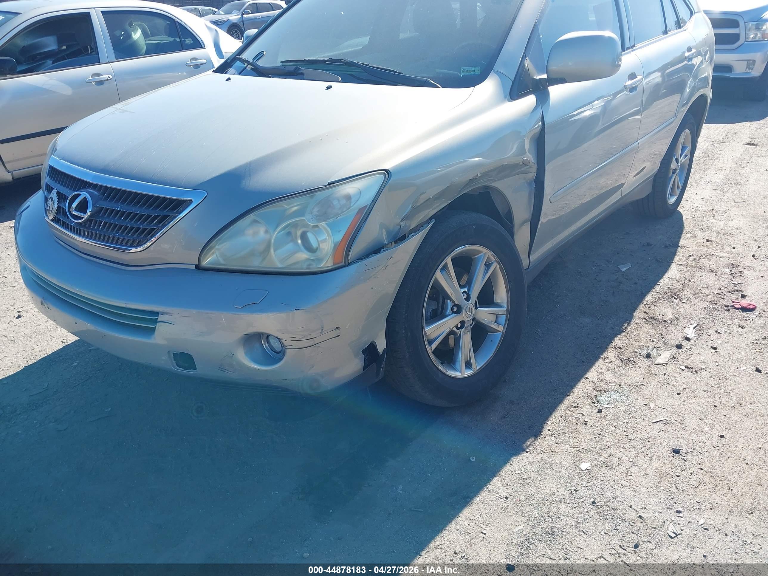 LEXUS RX image 6