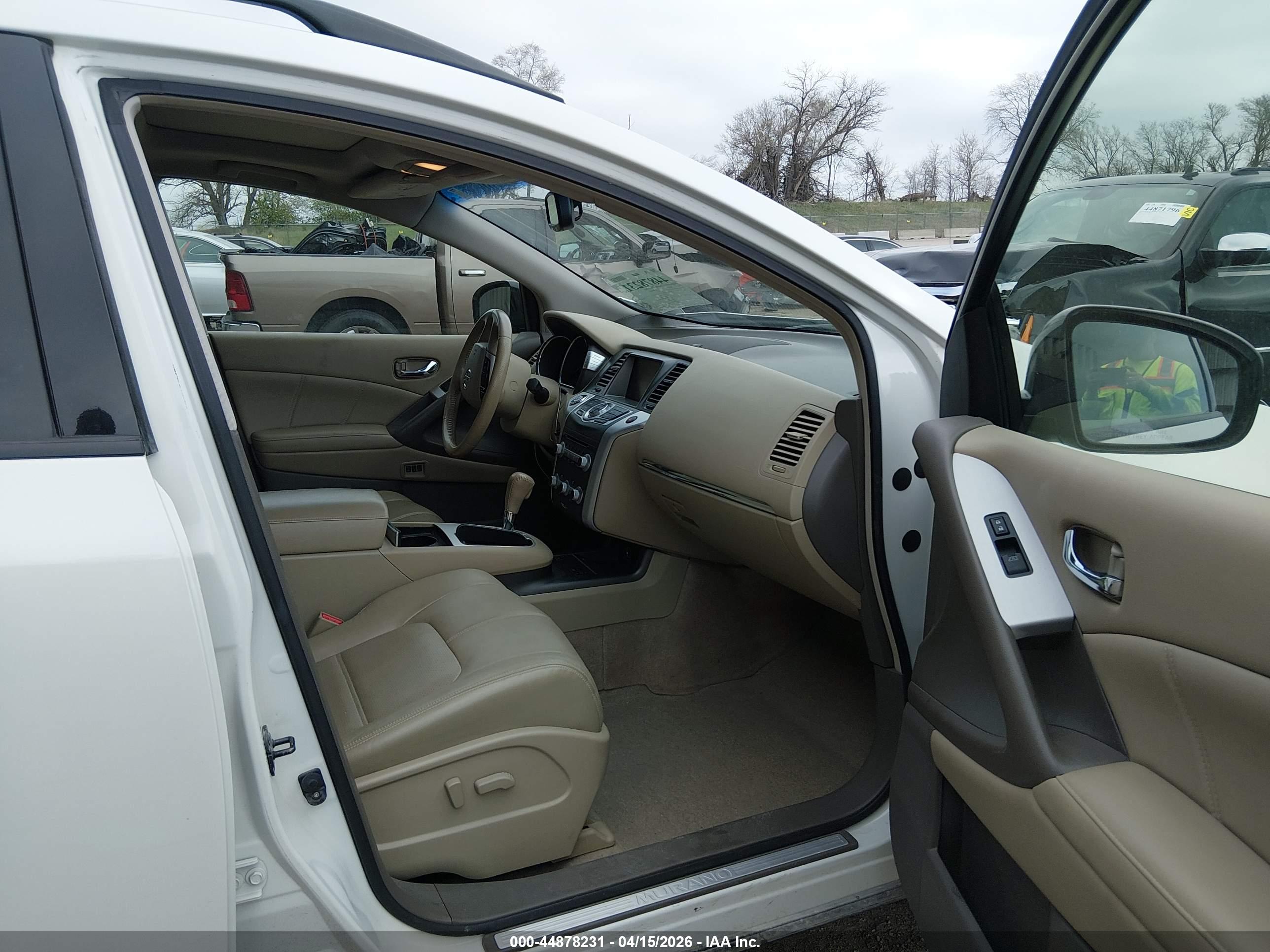 NISSAN MURANO image 5