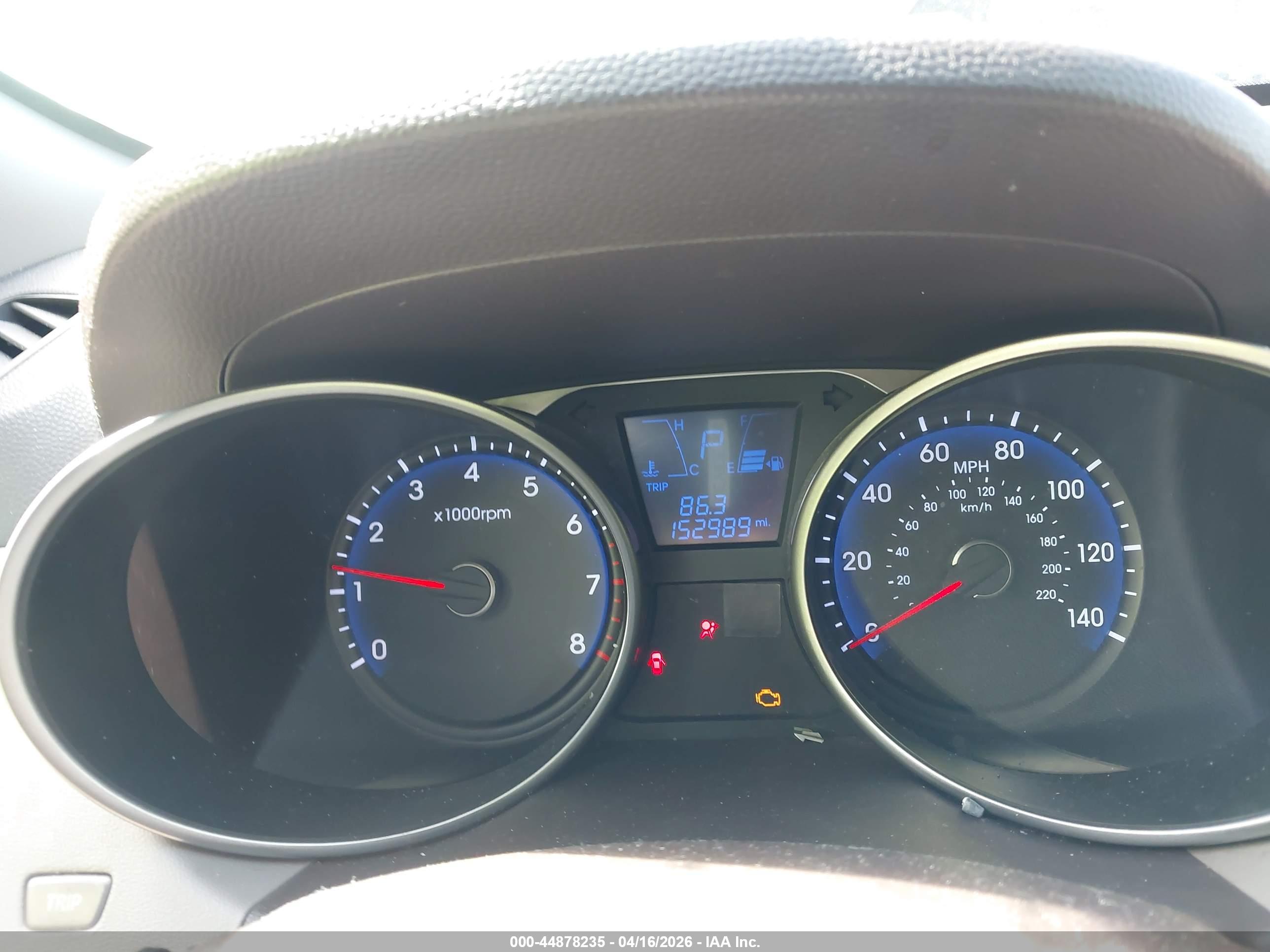 HYUNDAI TUCSON image 7