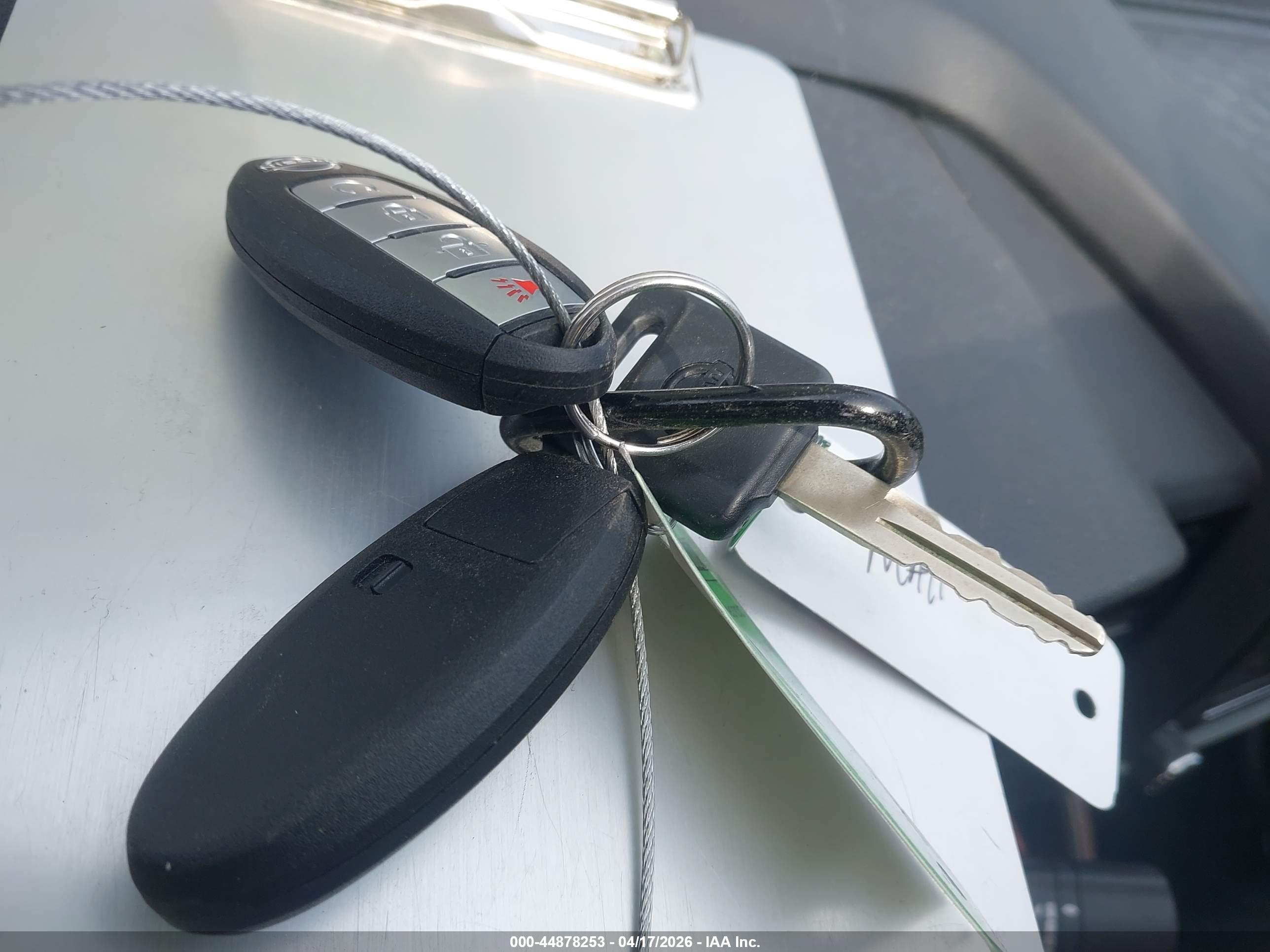 NISSAN FRONTIER image 11