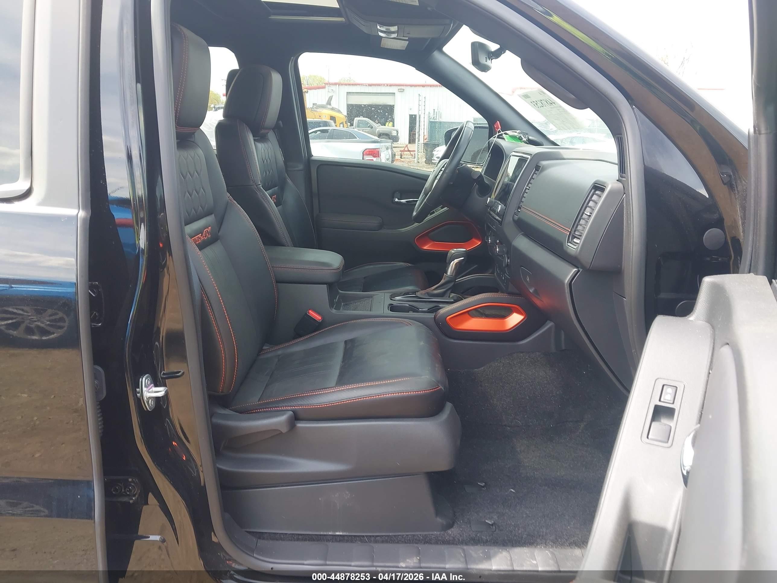 NISSAN FRONTIER image 5