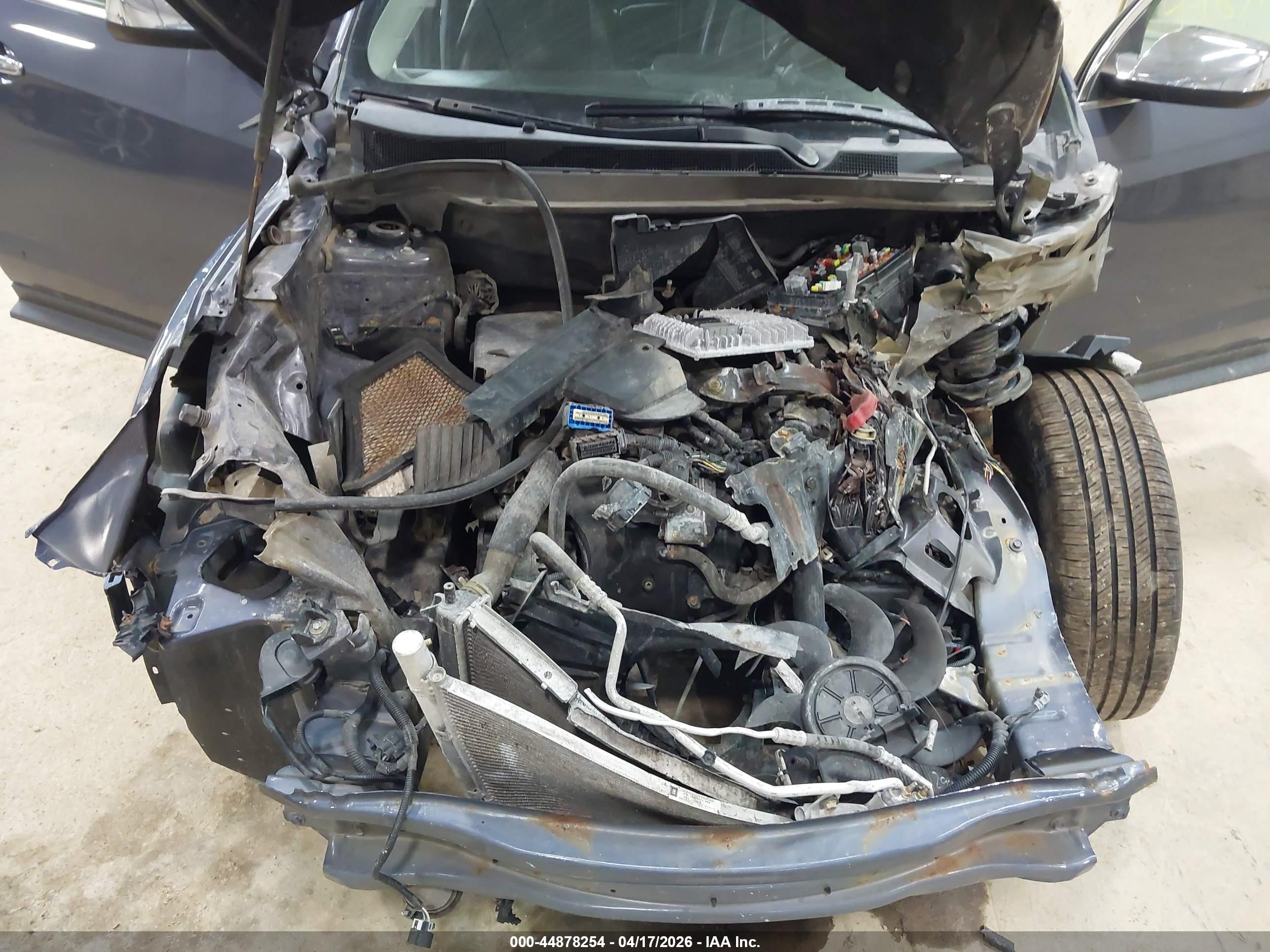 CHEVROLET EQUINOX image 10
