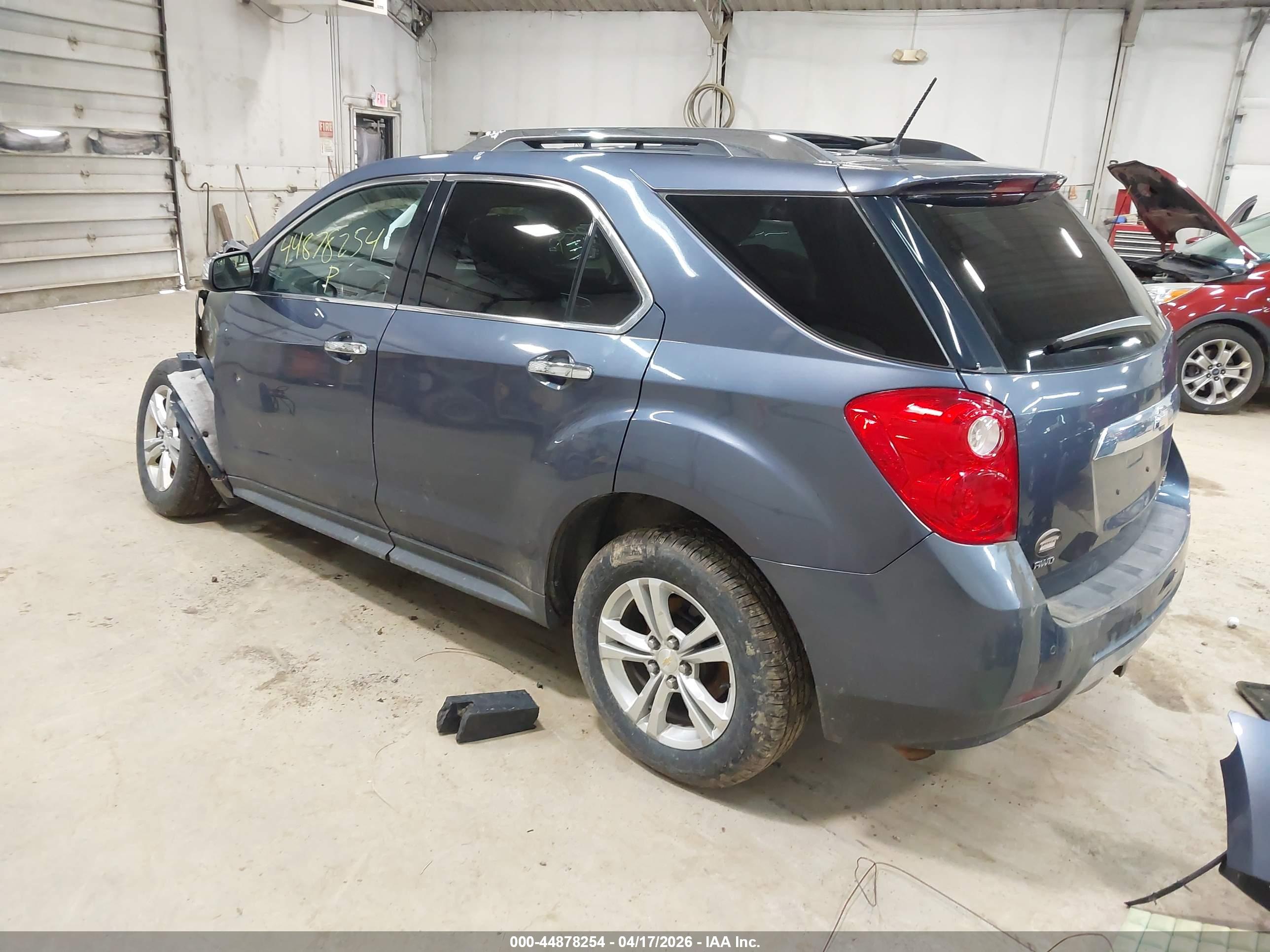 CHEVROLET EQUINOX image 3