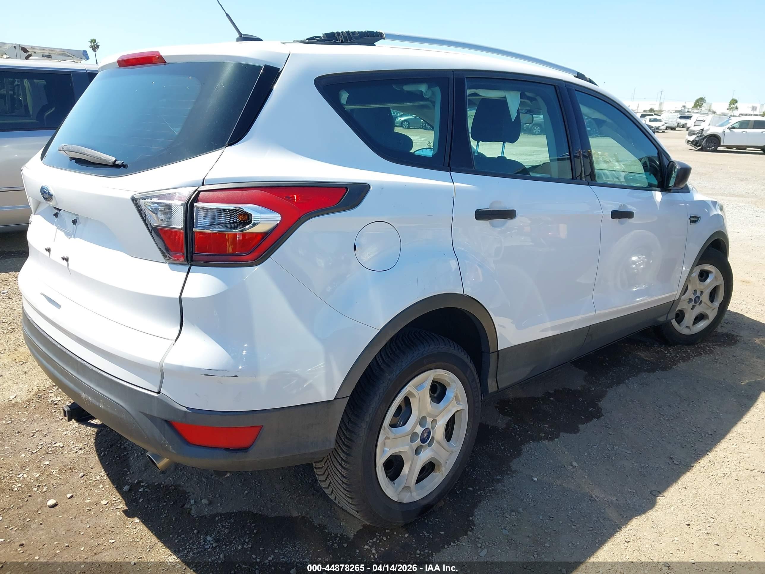 FORD ESCAPE image 4