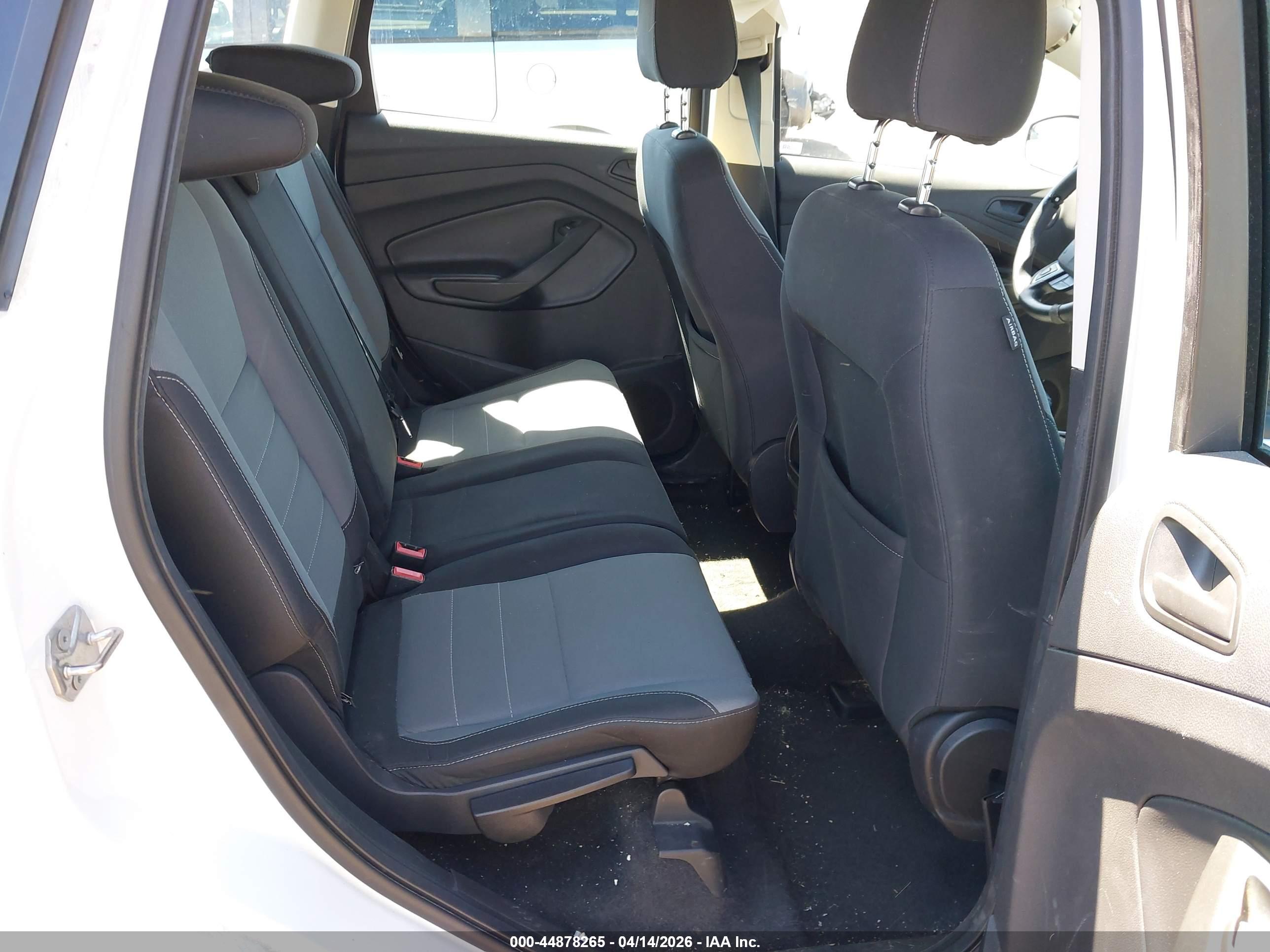 FORD ESCAPE image 8
