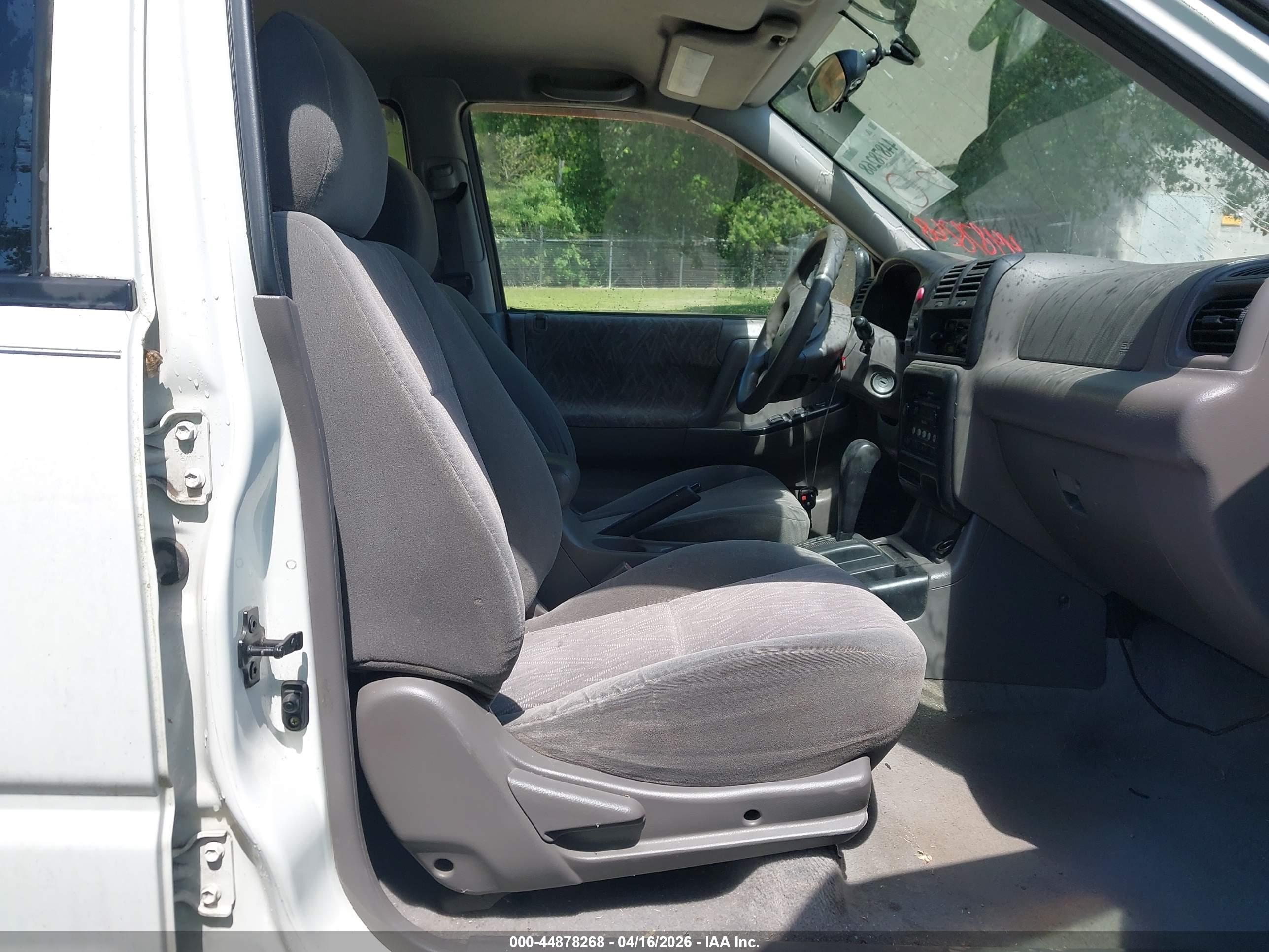 ISUZU RODEO image 5