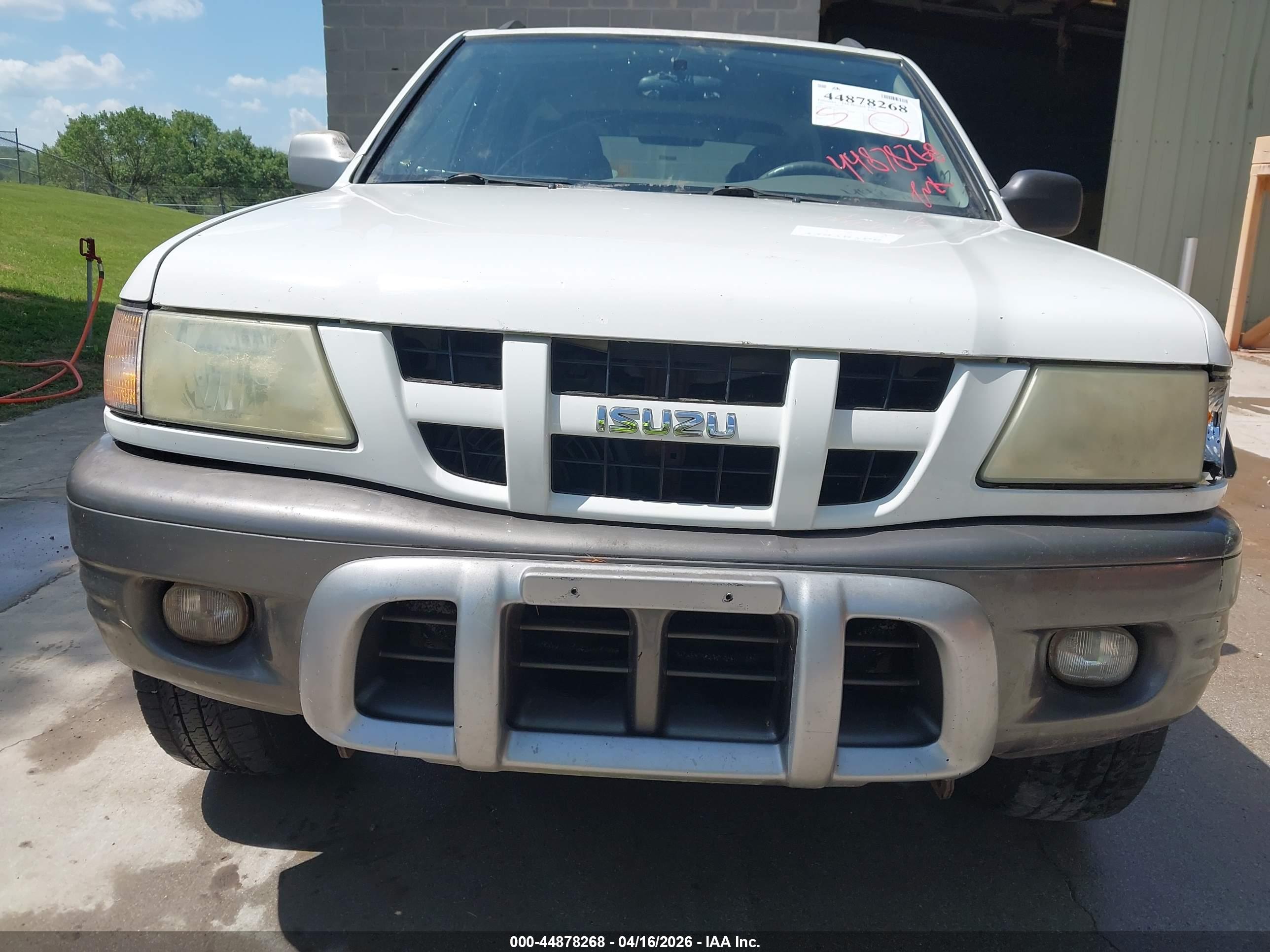 ISUZU RODEO image 6