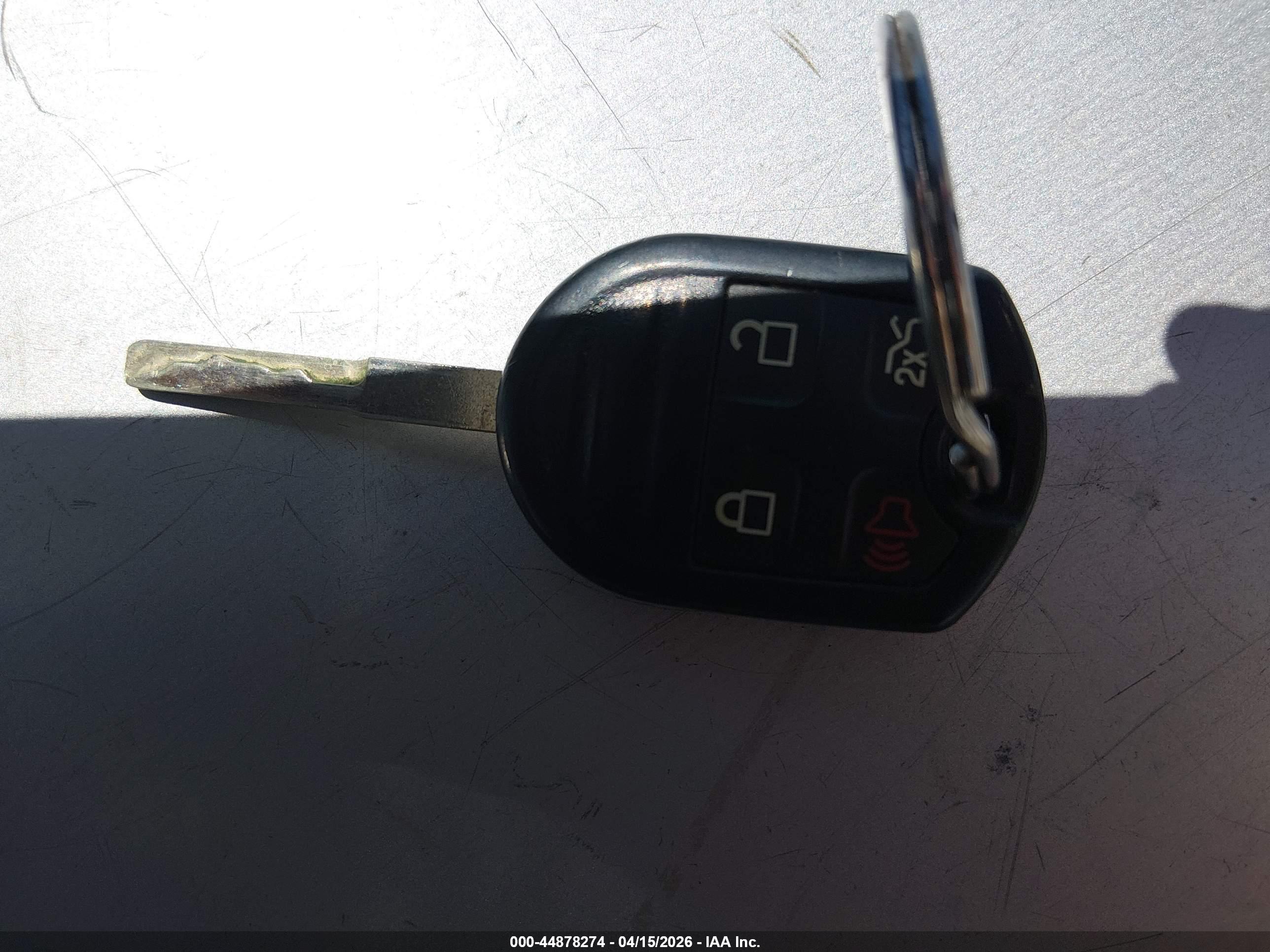 FORD FIESTA image 11