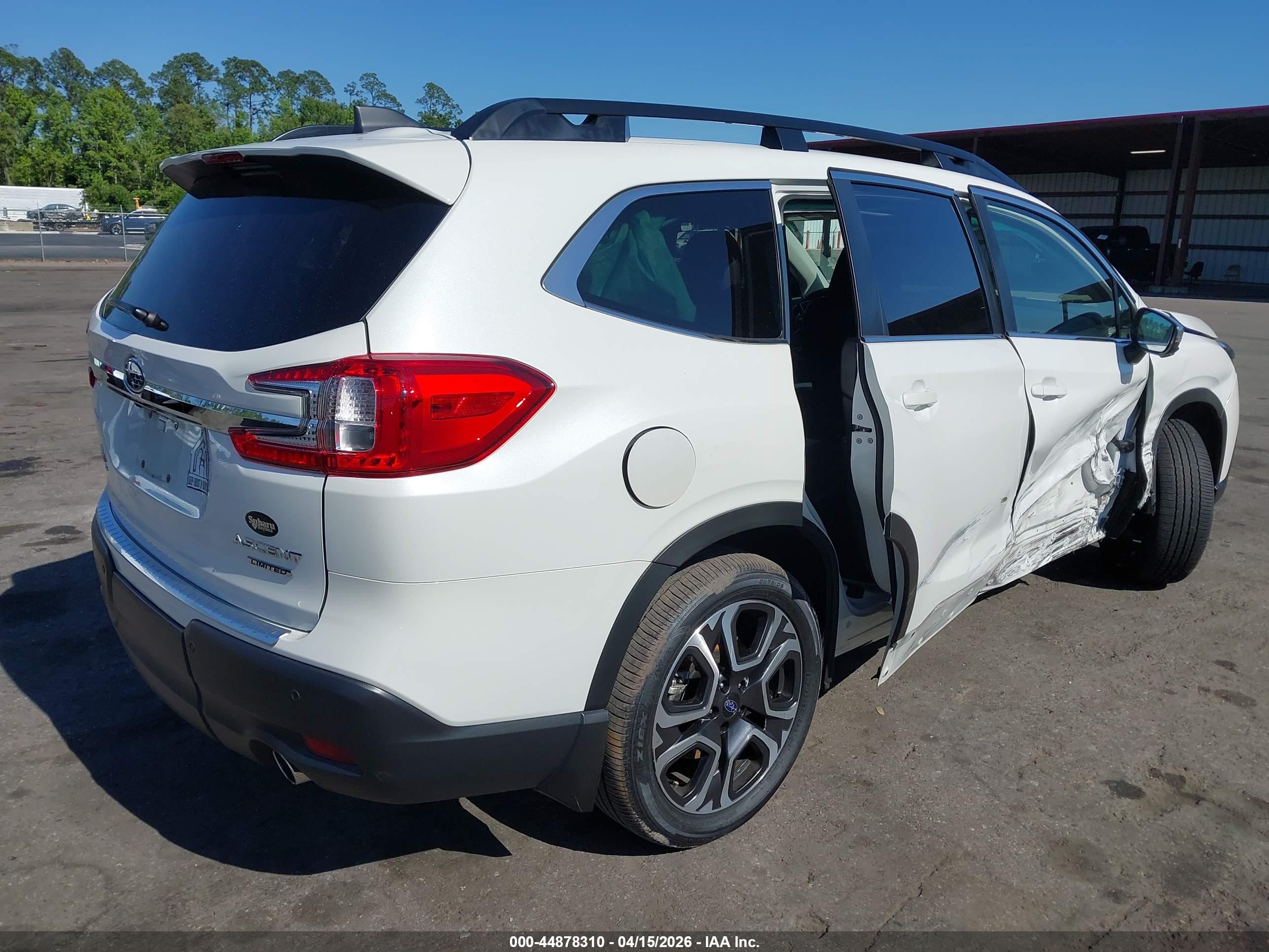 SUBARU ASCENT image 4