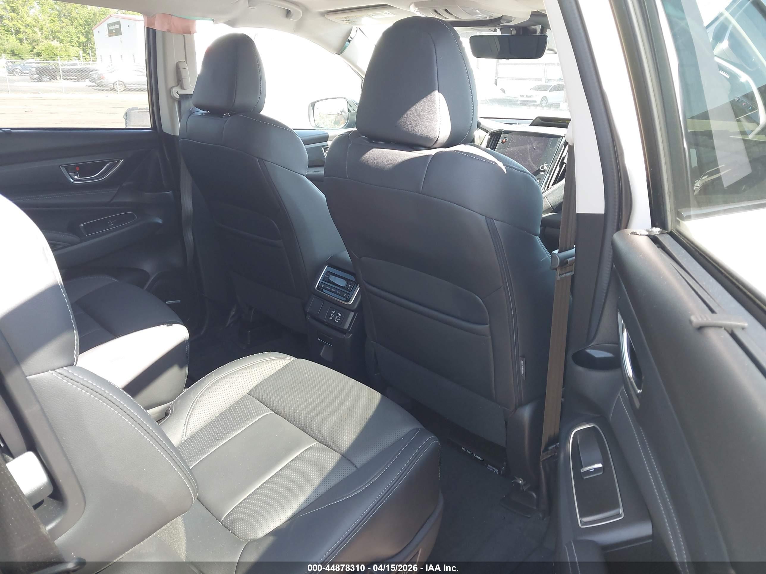 SUBARU ASCENT image 8