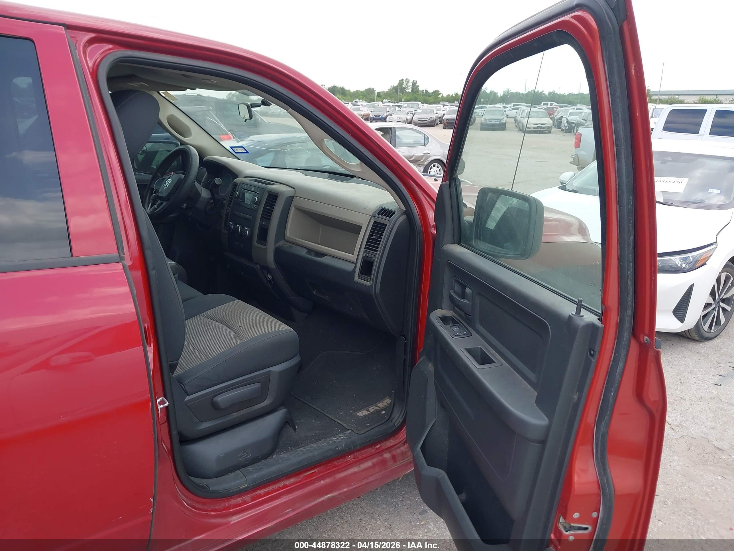 DODGE RAM image 5