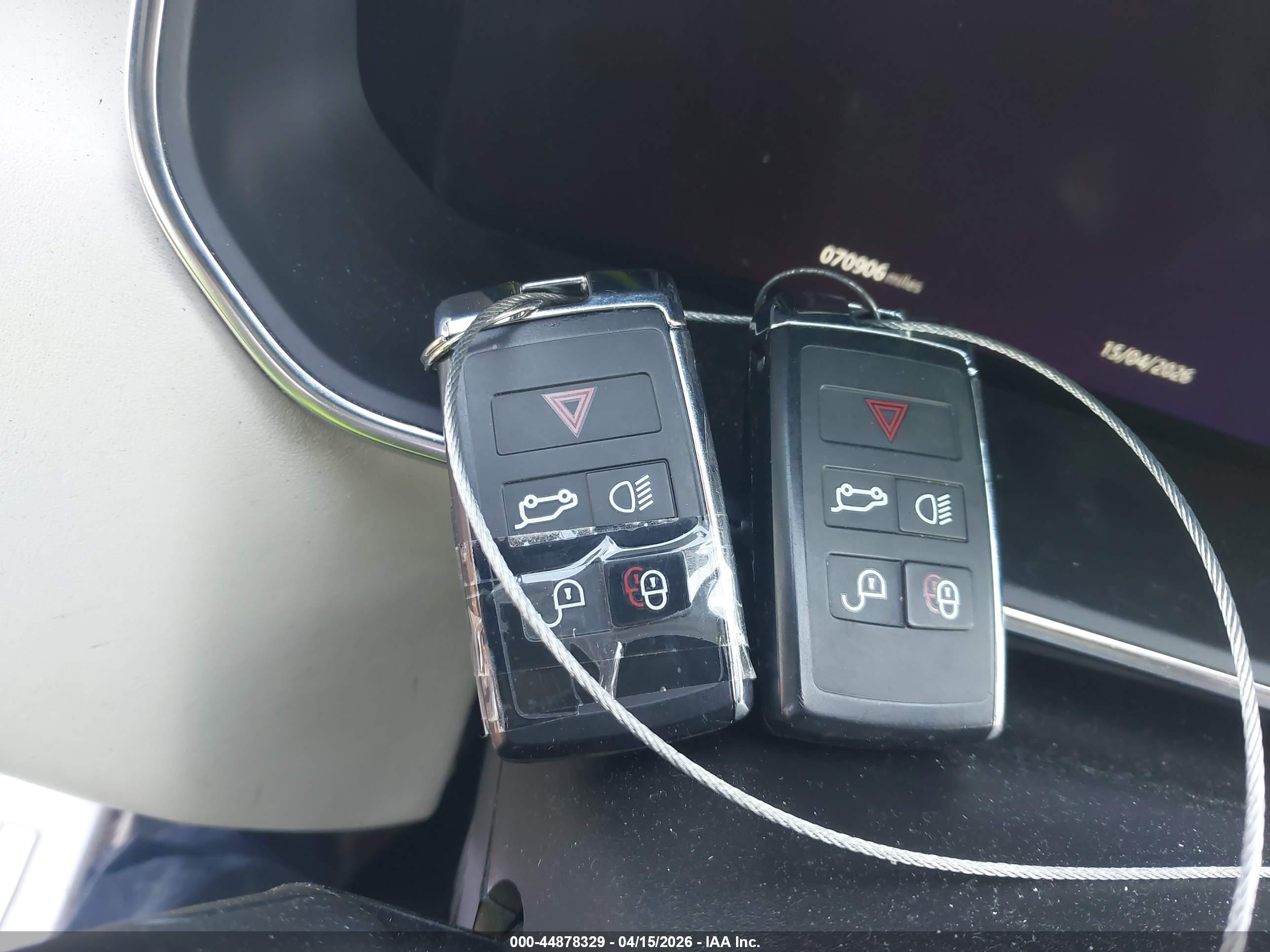 LAND ROVER image 11
