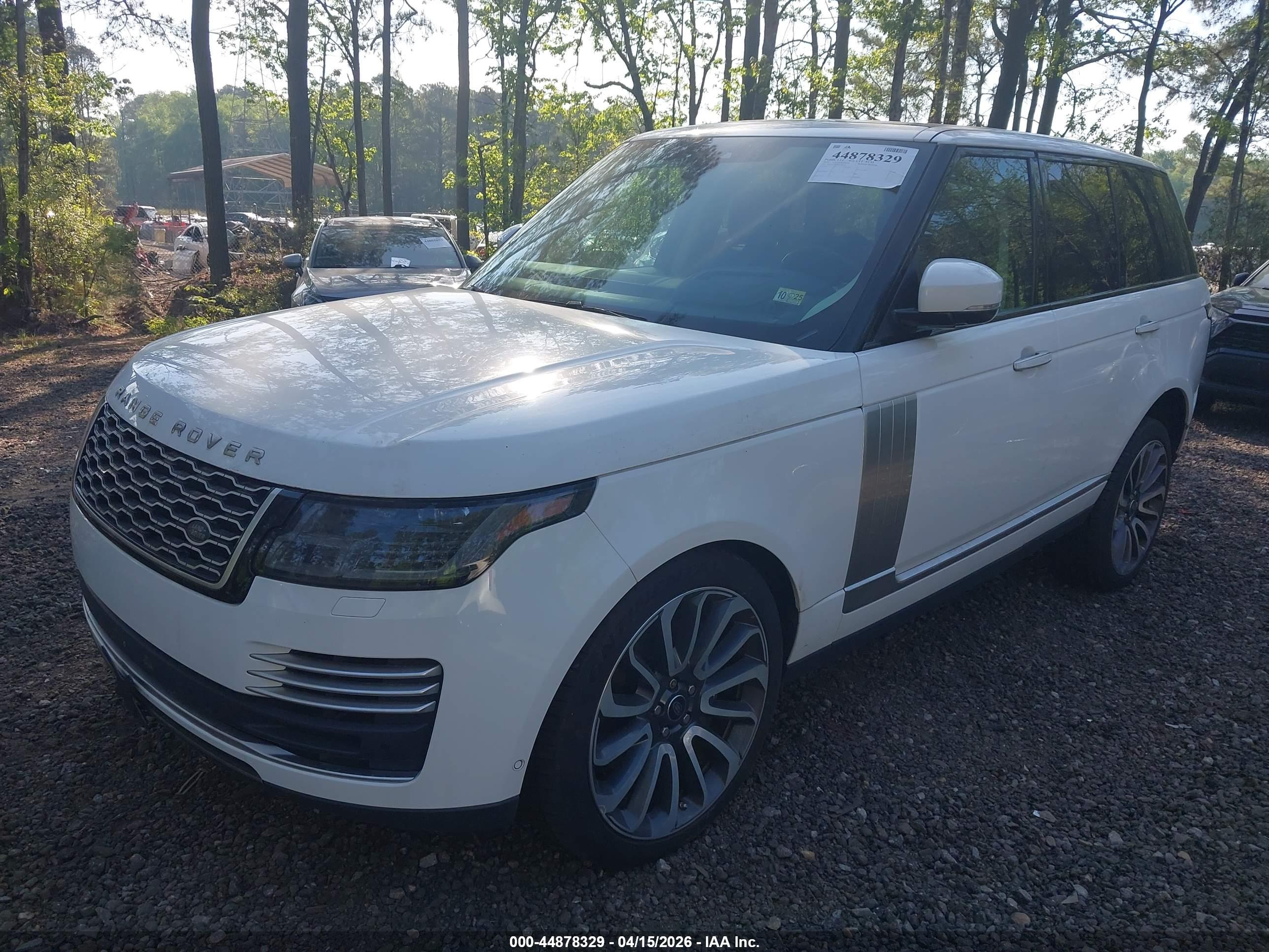 LAND ROVER image 2