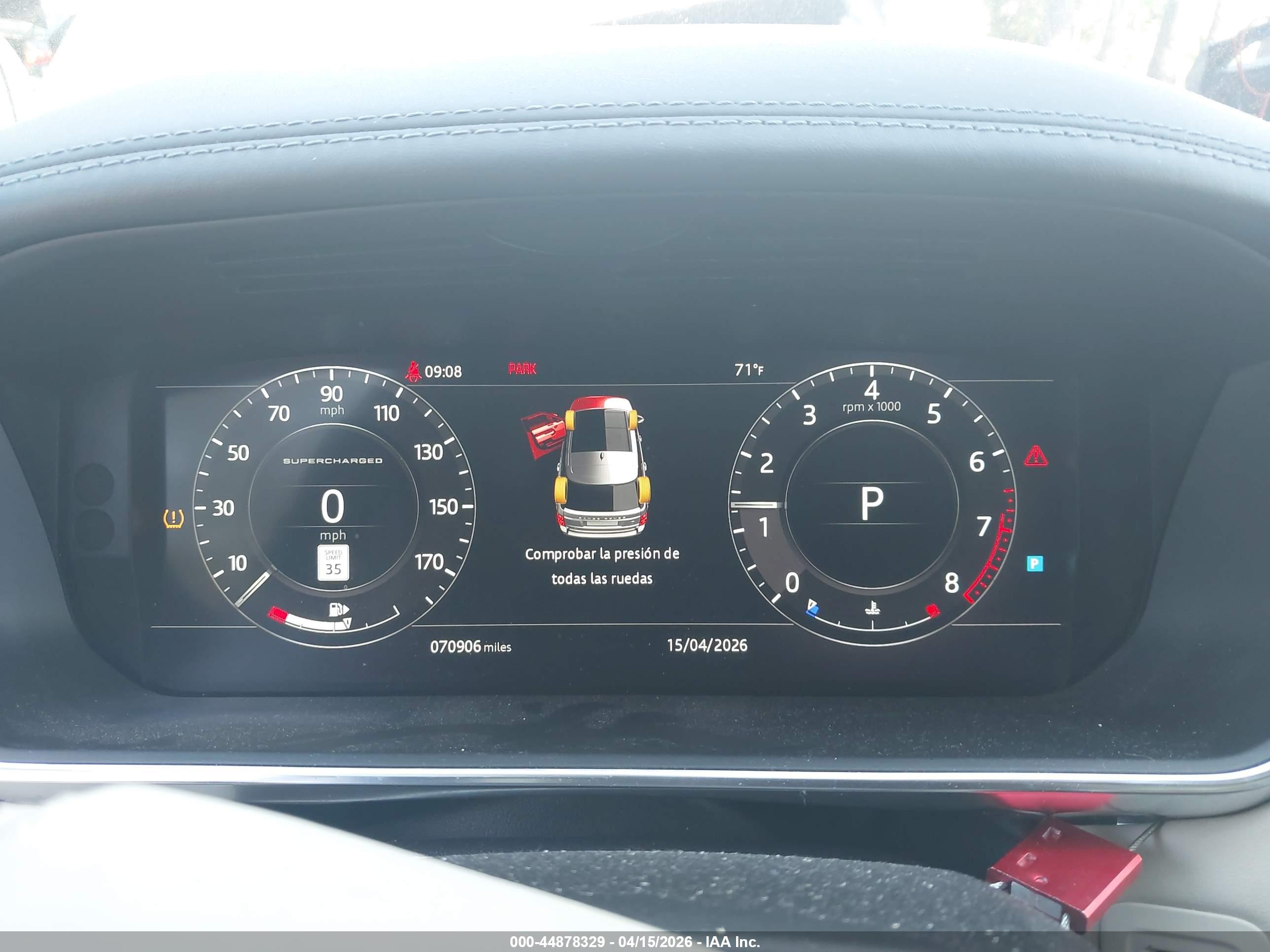 LAND ROVER image 7