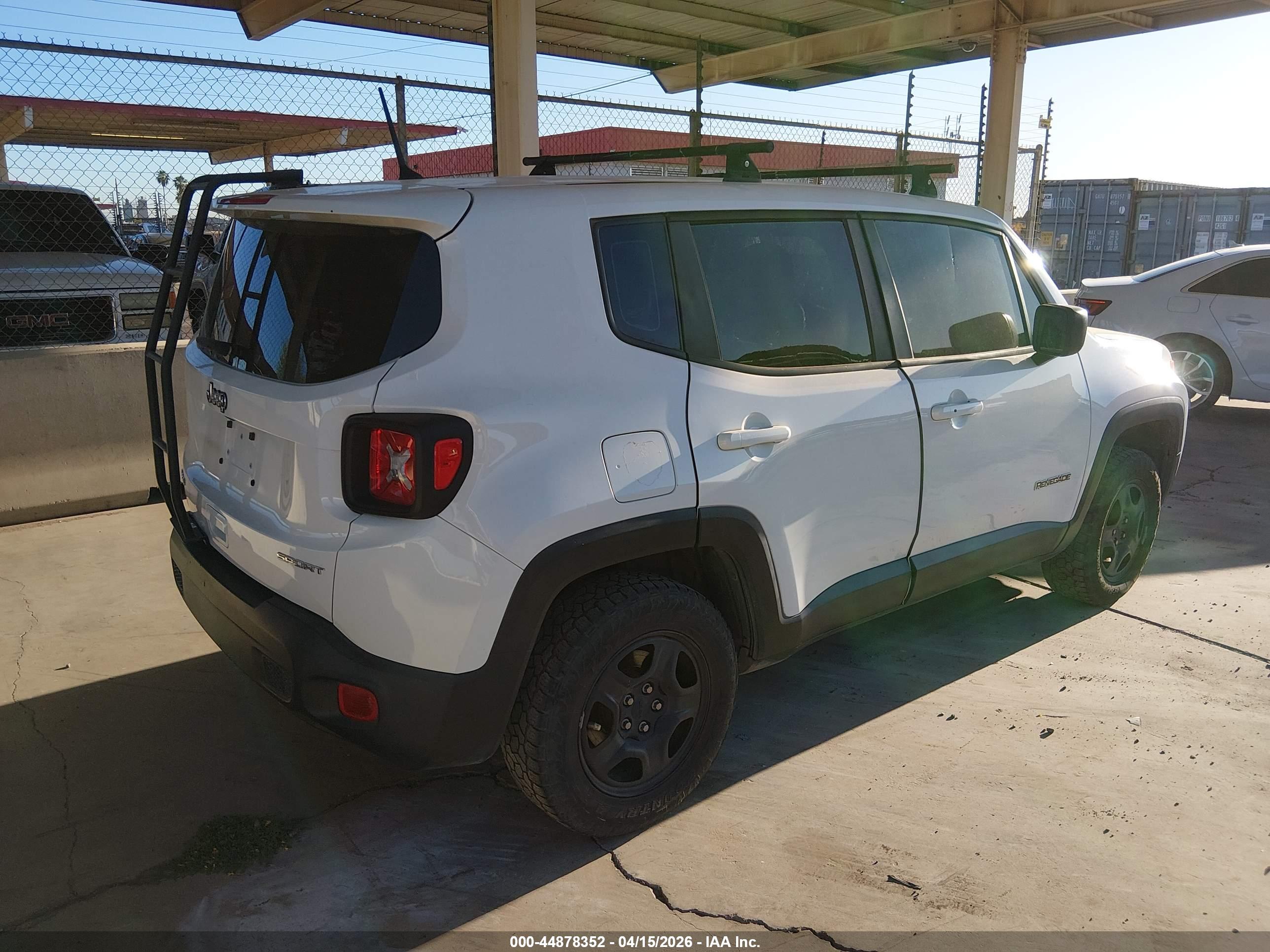JEEP RENEGADE image 4