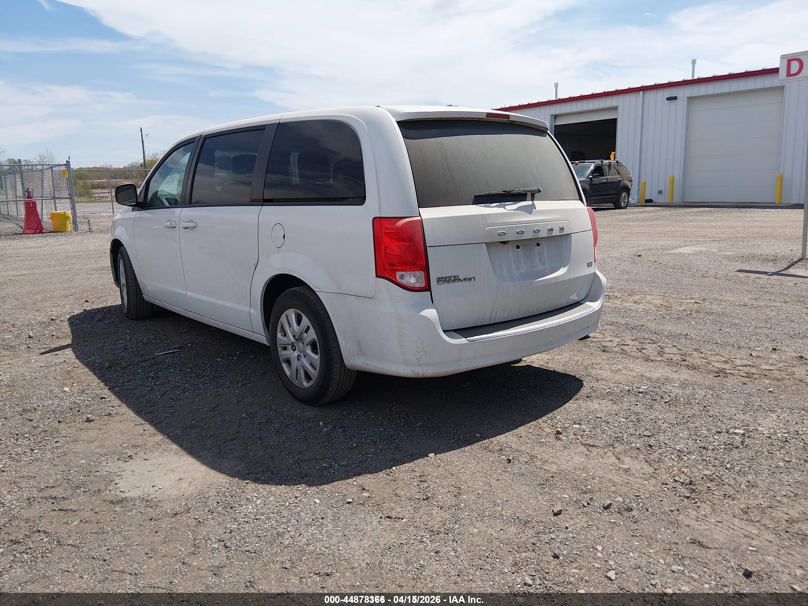 DODGE GRAND image 3