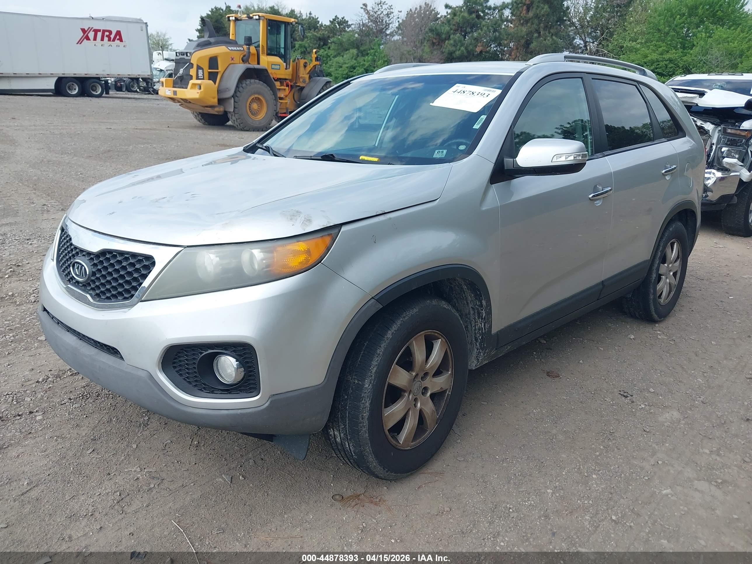 KIA SORENTO image 2