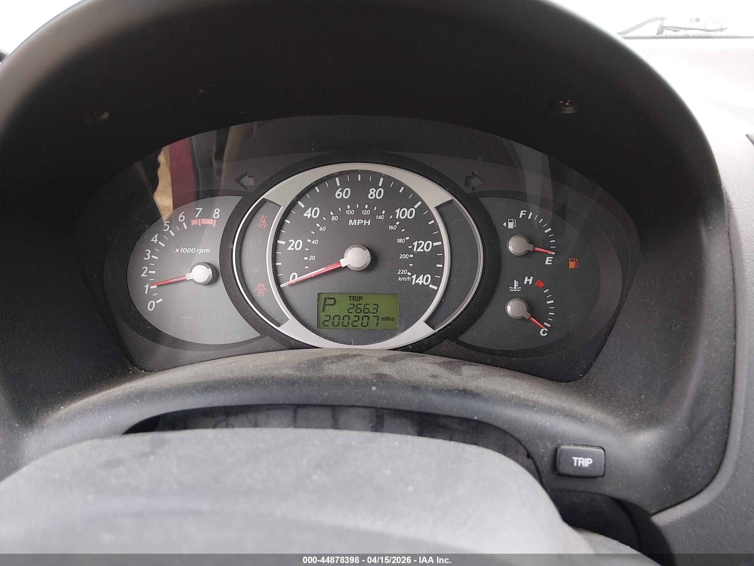 HYUNDAI TUCSON image 7