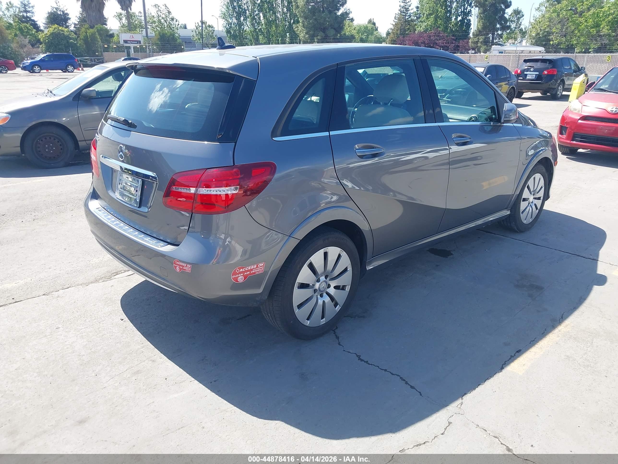 MERCEDES-BENZ B image 4