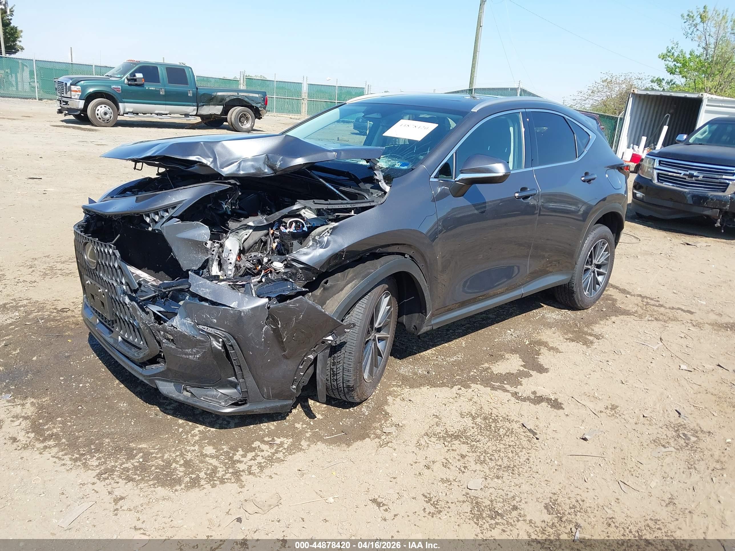 LEXUS NX image 2