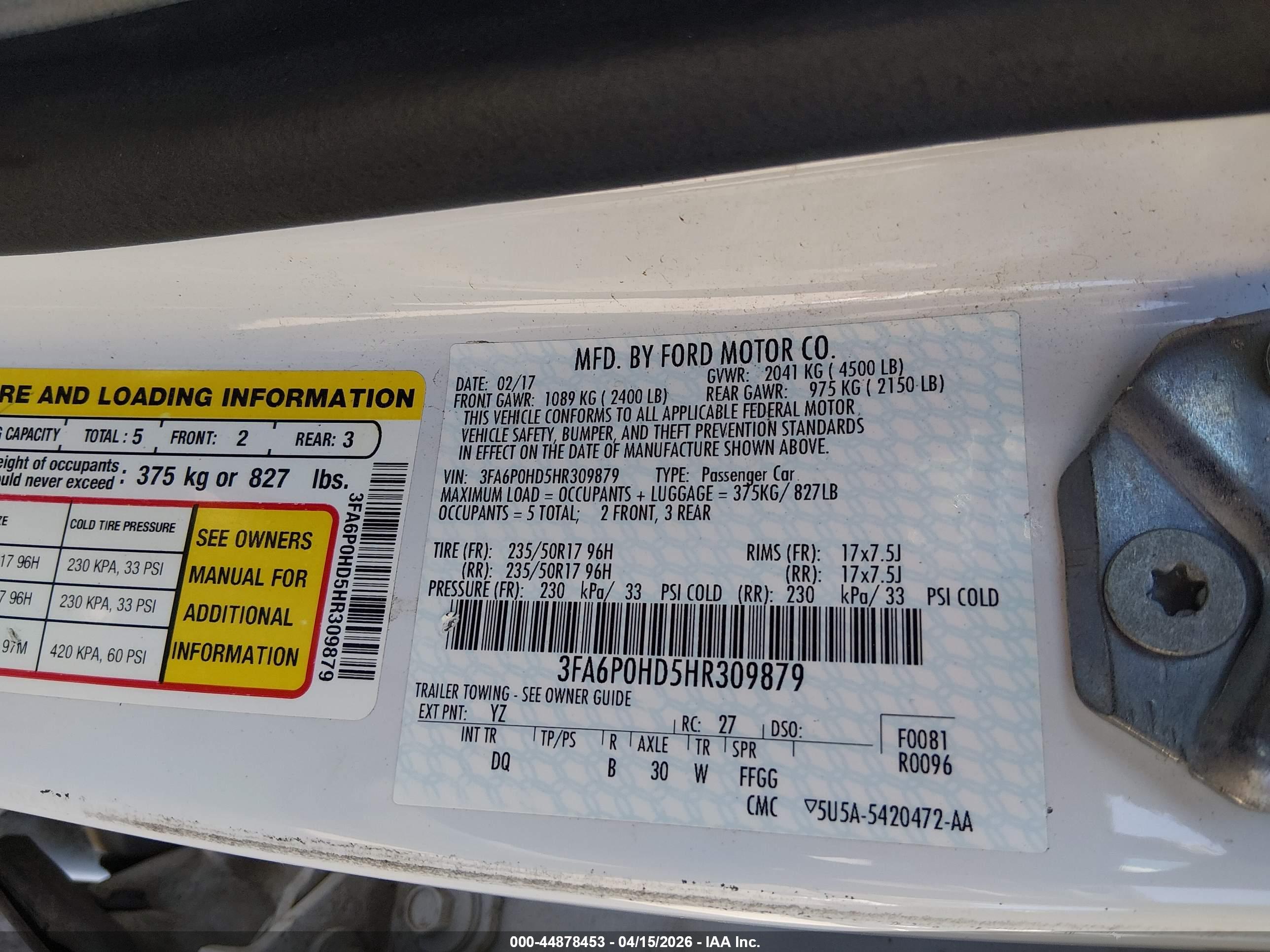FORD FUSION image 9