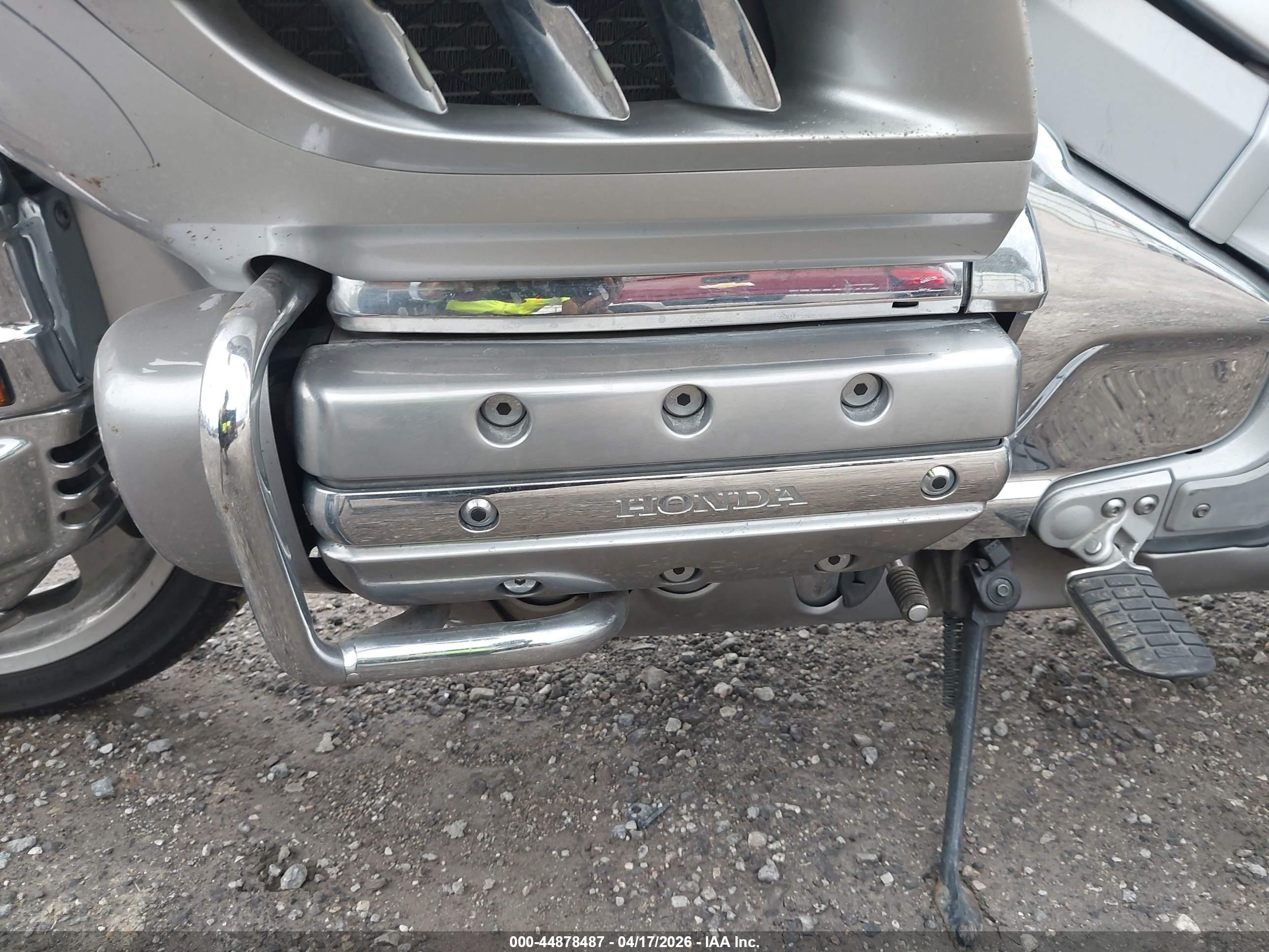 HONDA GL1800 image 9