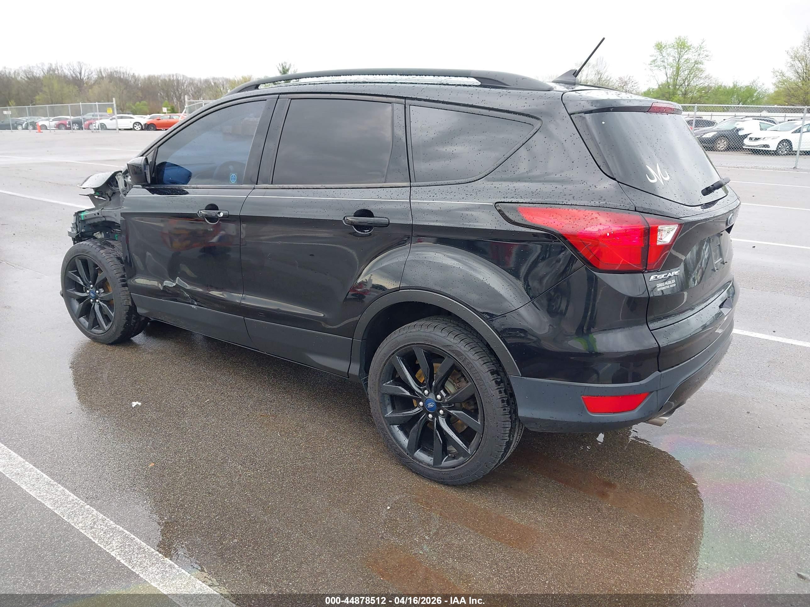 FORD ESCAPE image 3