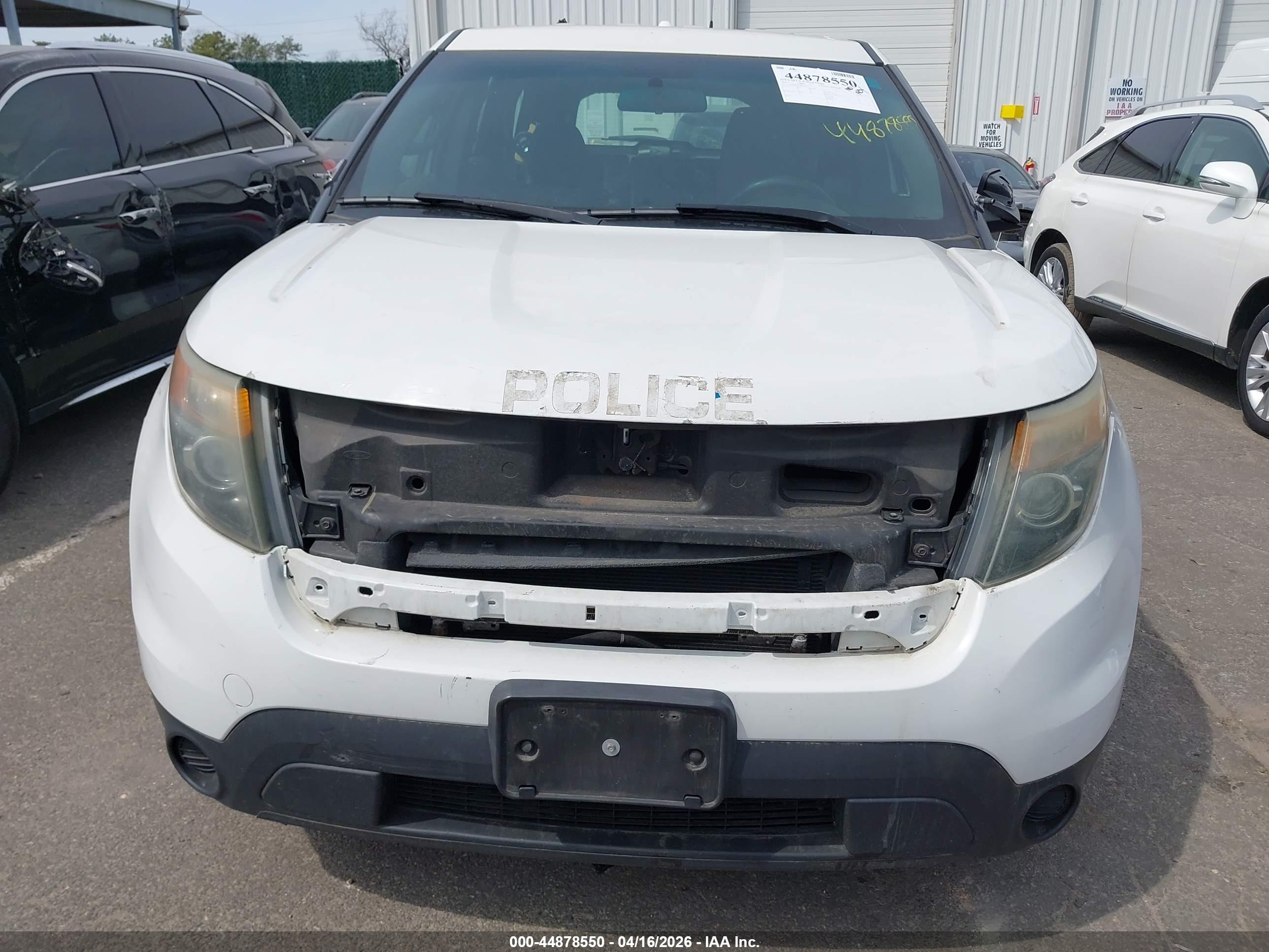 FORD UTILITY image 6