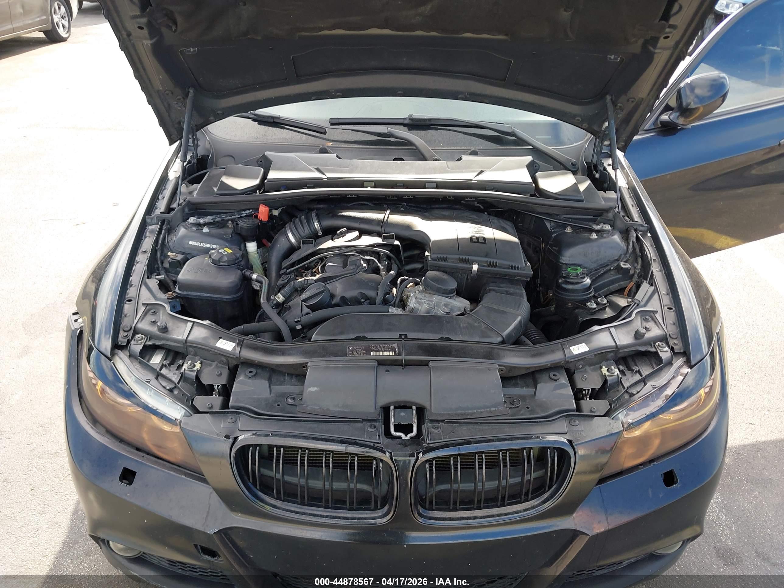 BMW 335I image 10