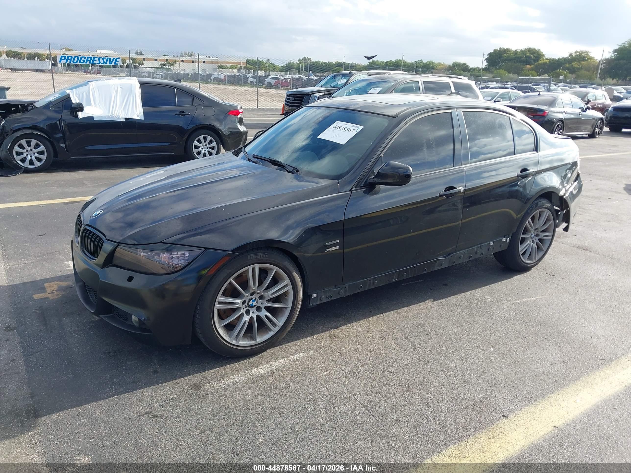 BMW 335I image 2