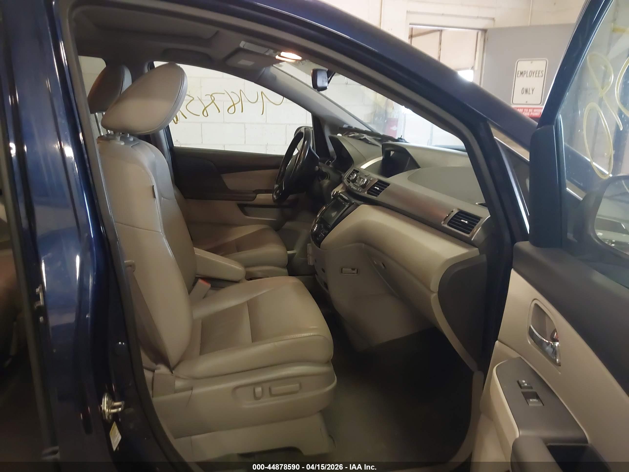 HONDA ODYSSEY image 5