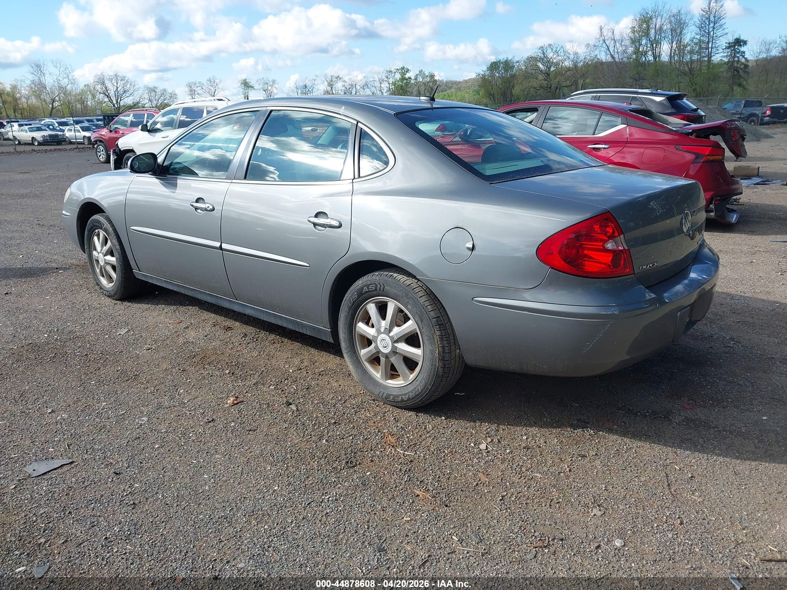 BUICK LACROSSE image 3