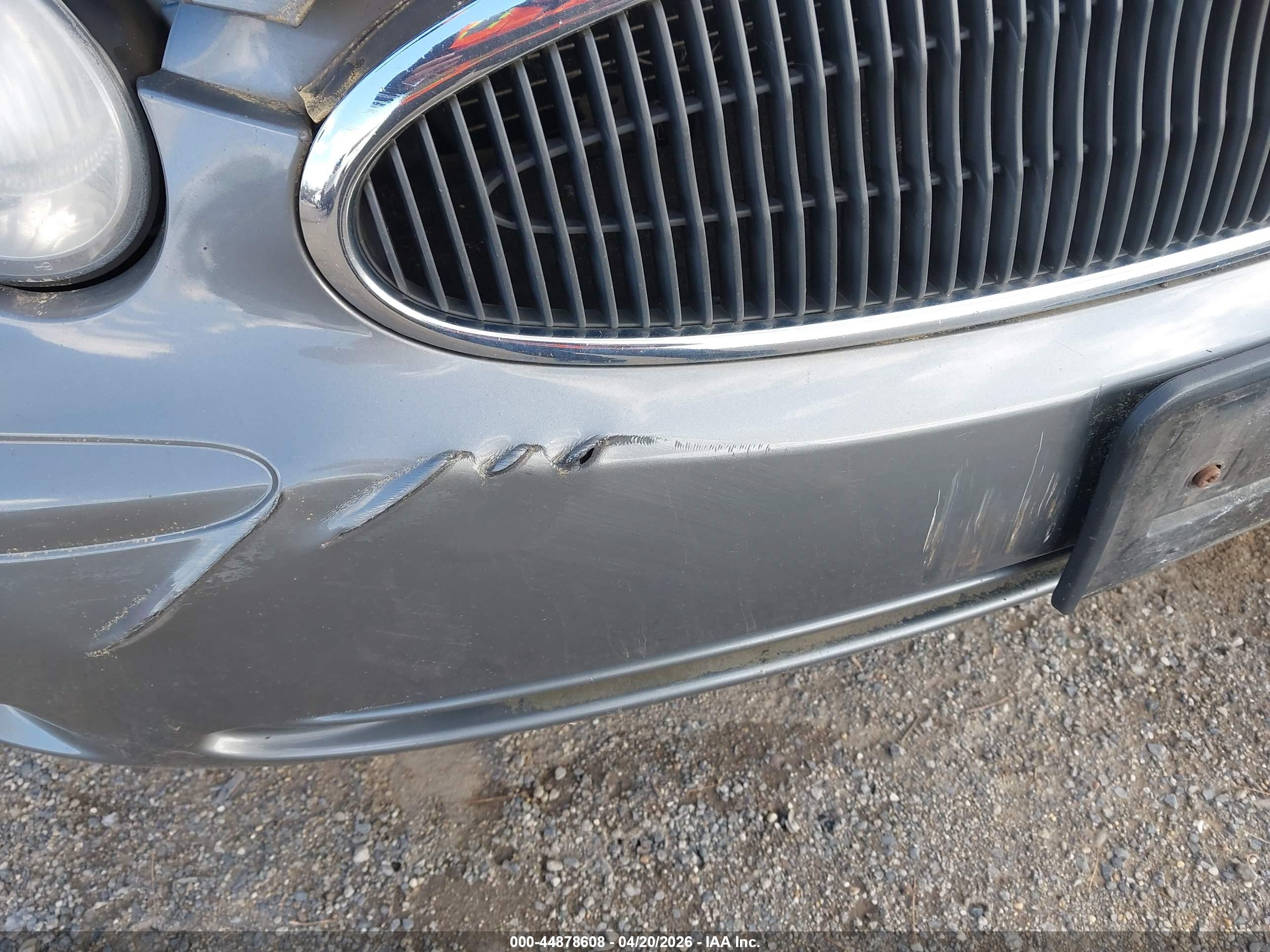 BUICK LACROSSE image 6
