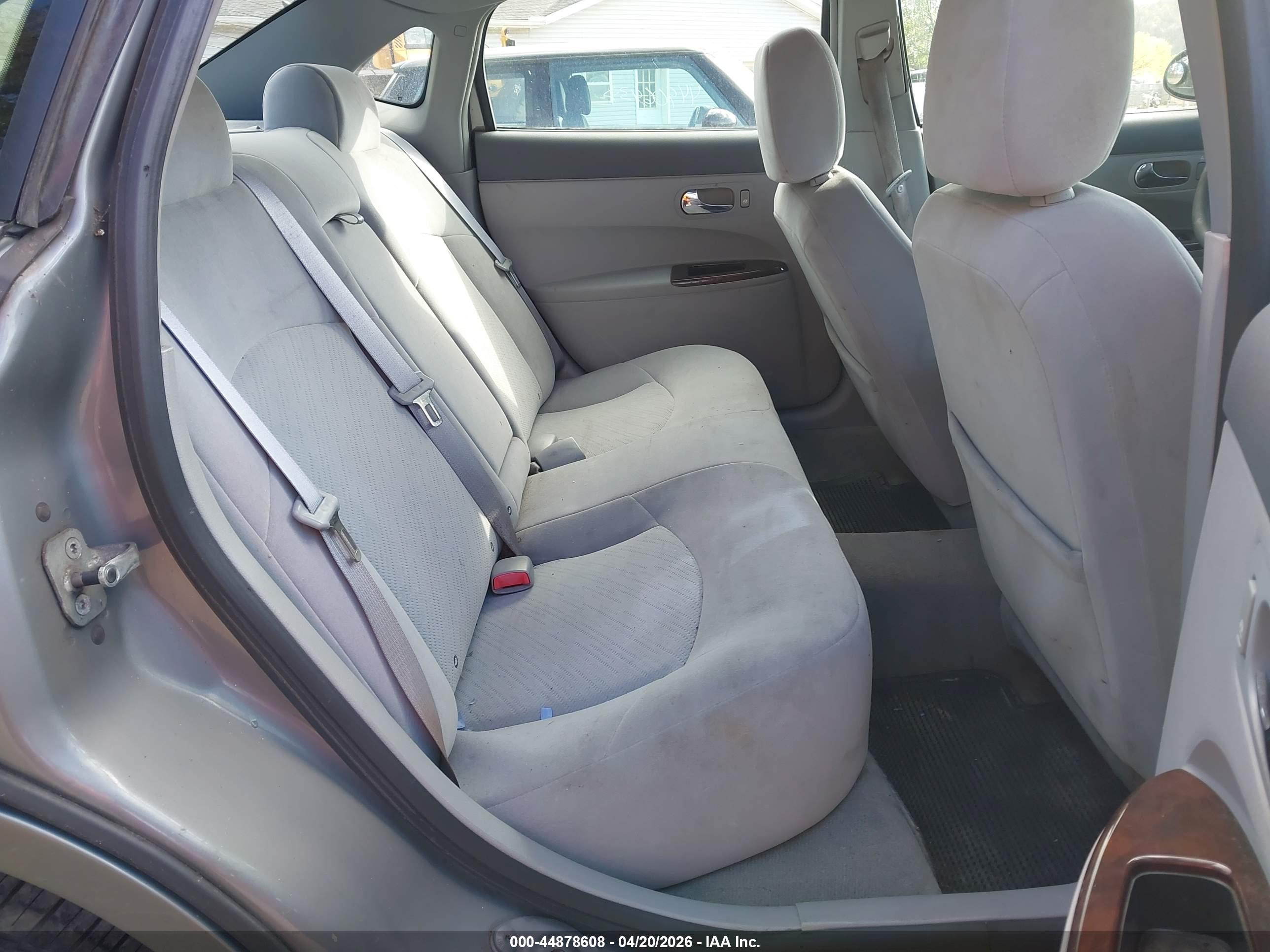 BUICK LACROSSE image 8