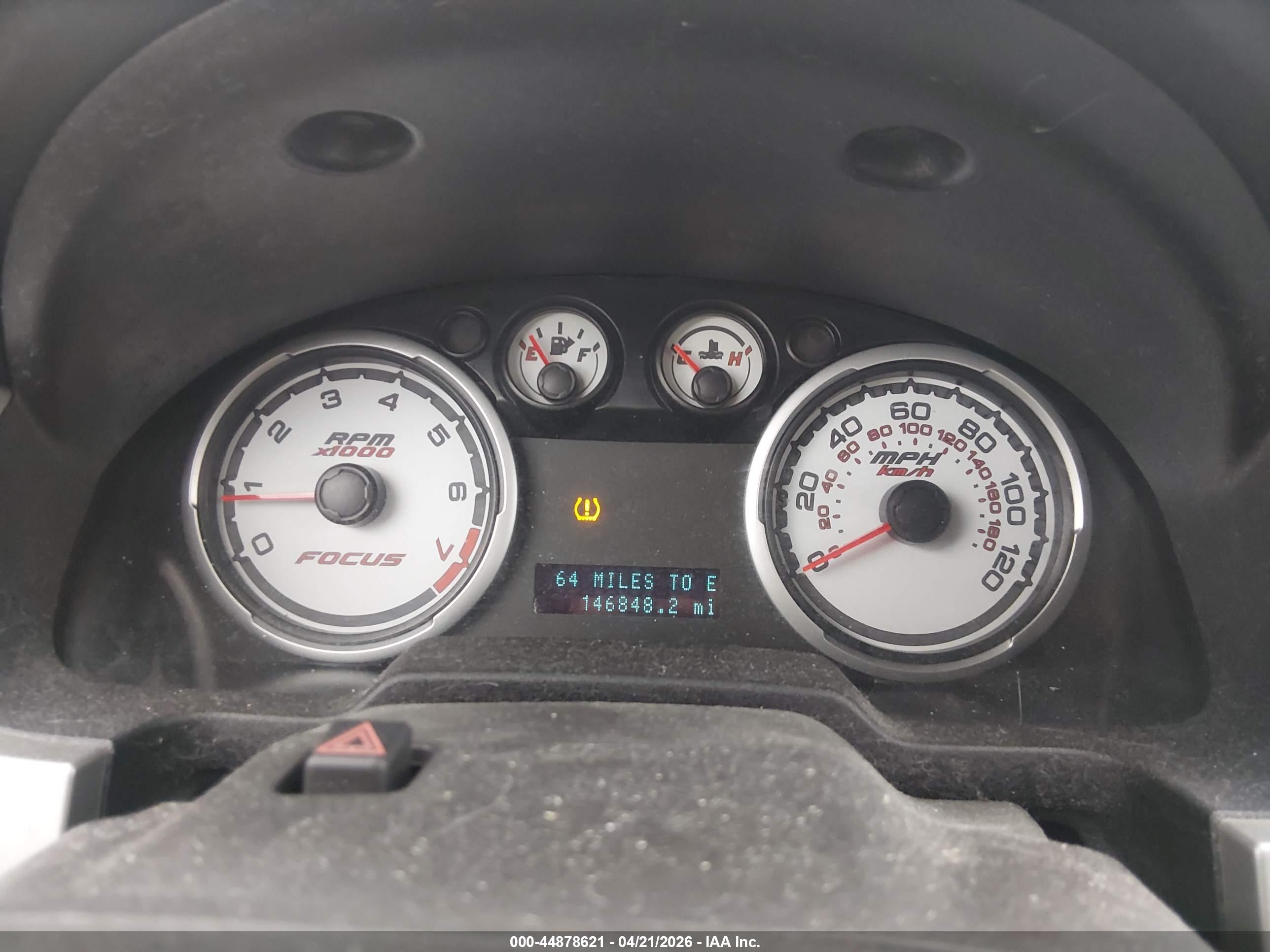 FORD FOCUS image 7
