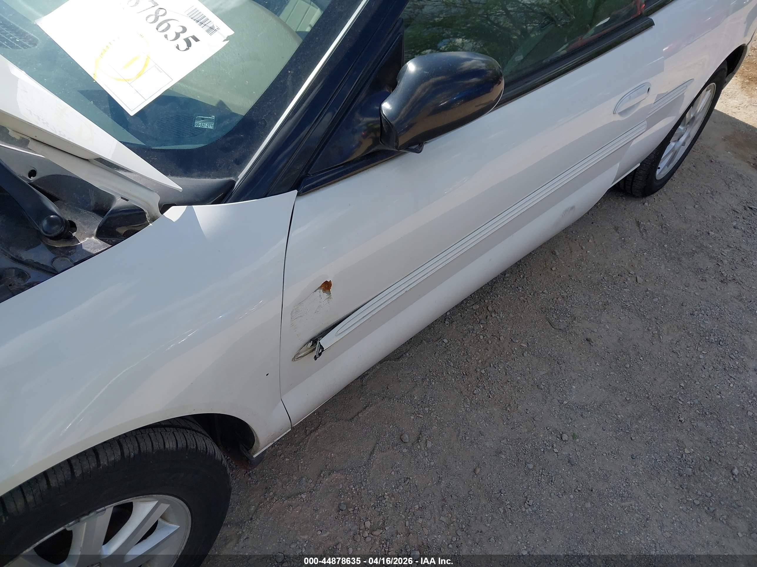 CHRYSLER SEBRING image 6