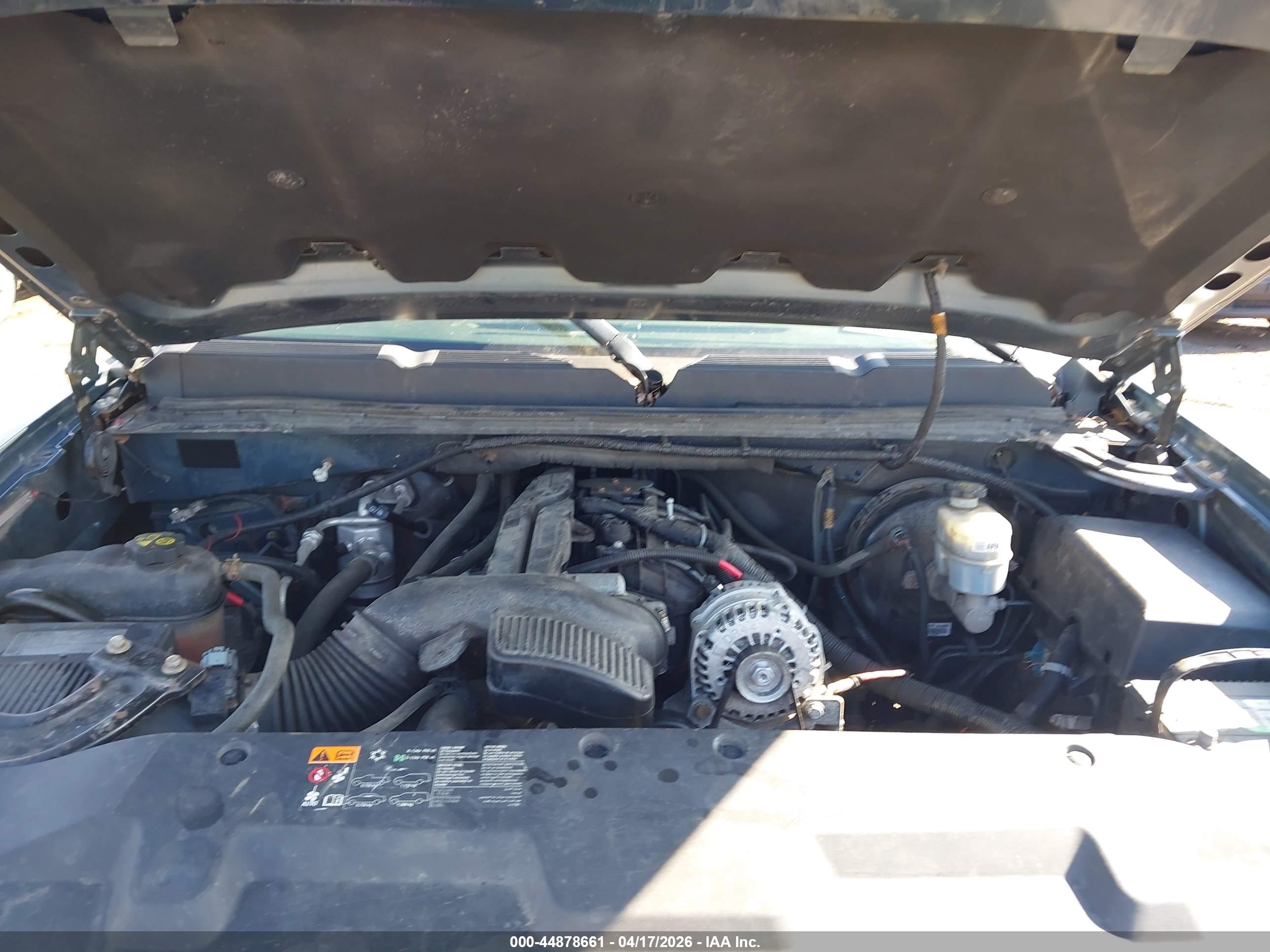 CHEVROLET SILVERADO image 10