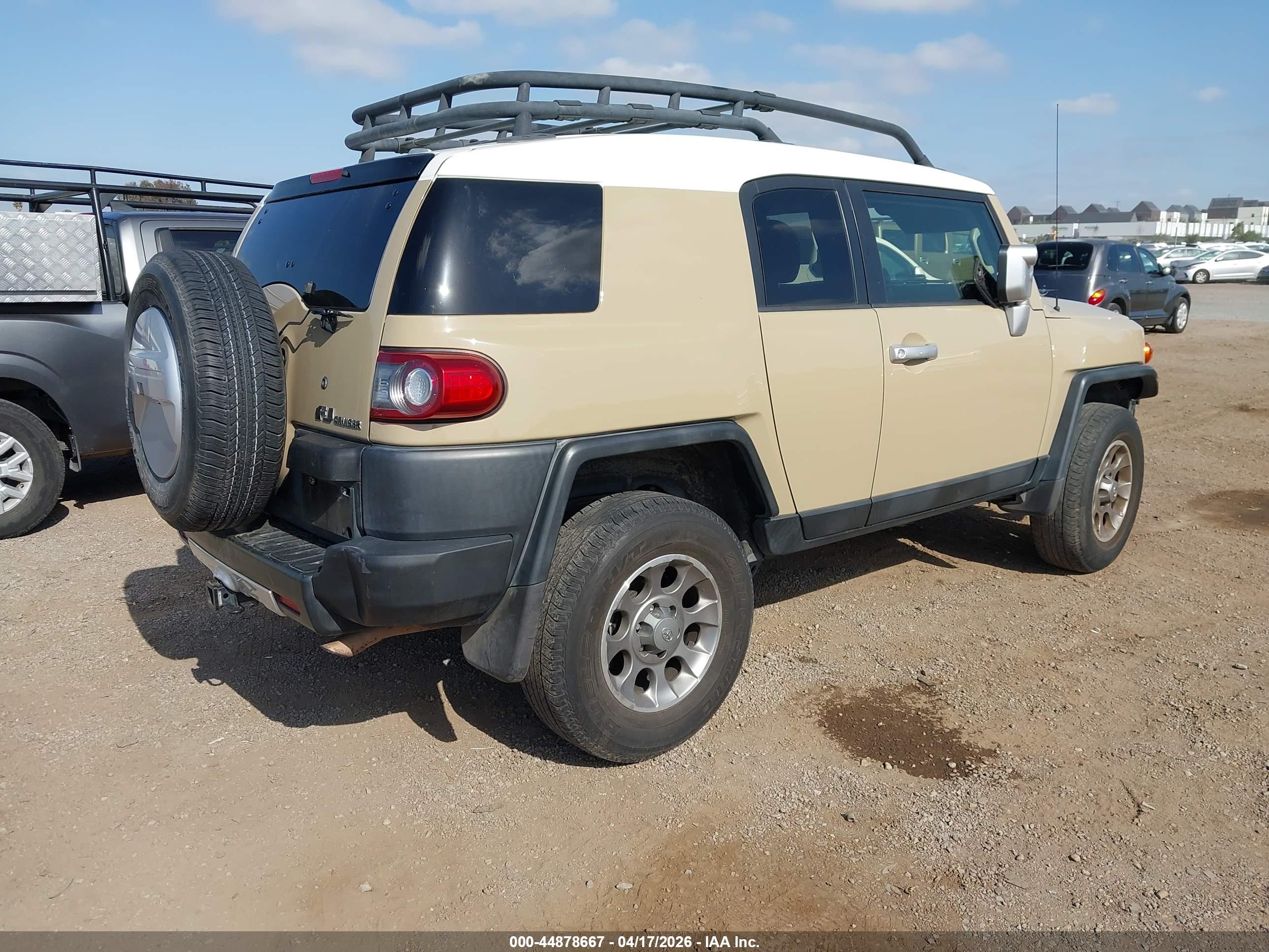 TOYOTA FJ image 4