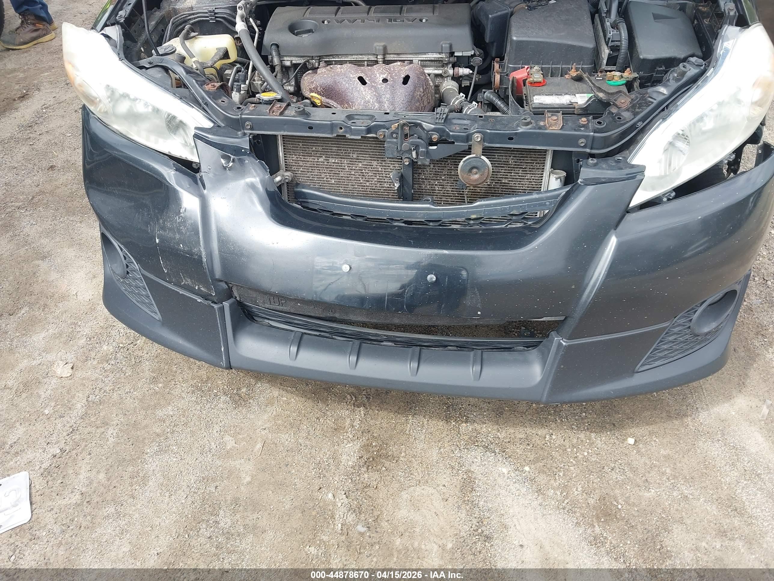 TOYOTA MATRIX image 6
